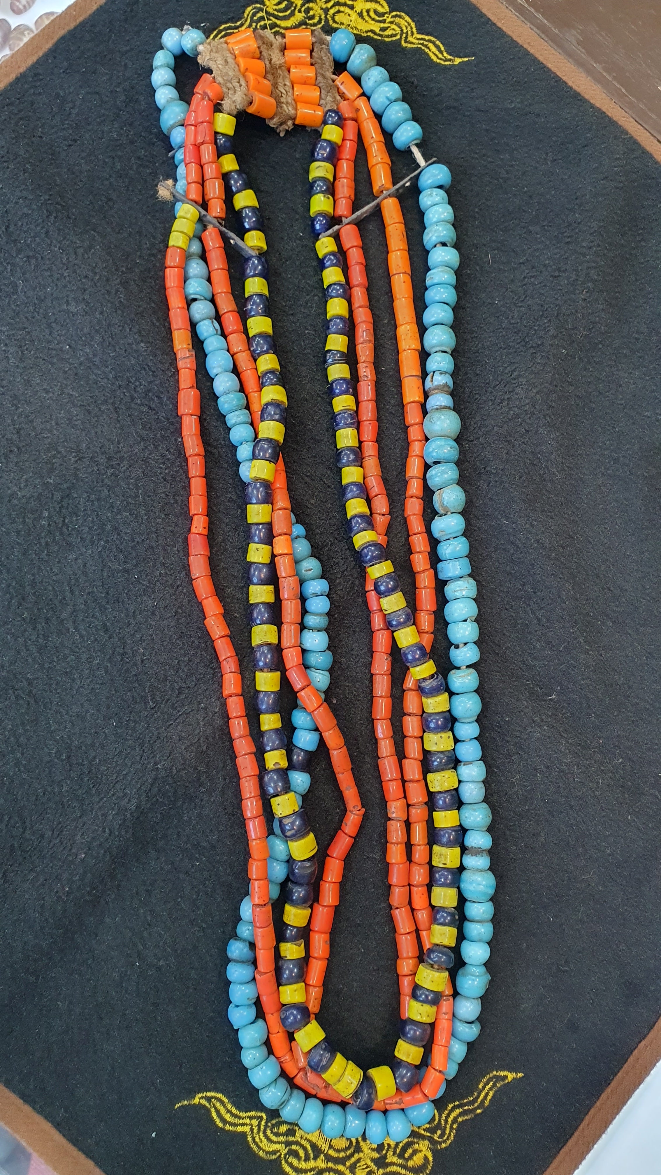 Lot 17 Necklaces Mix Beads.