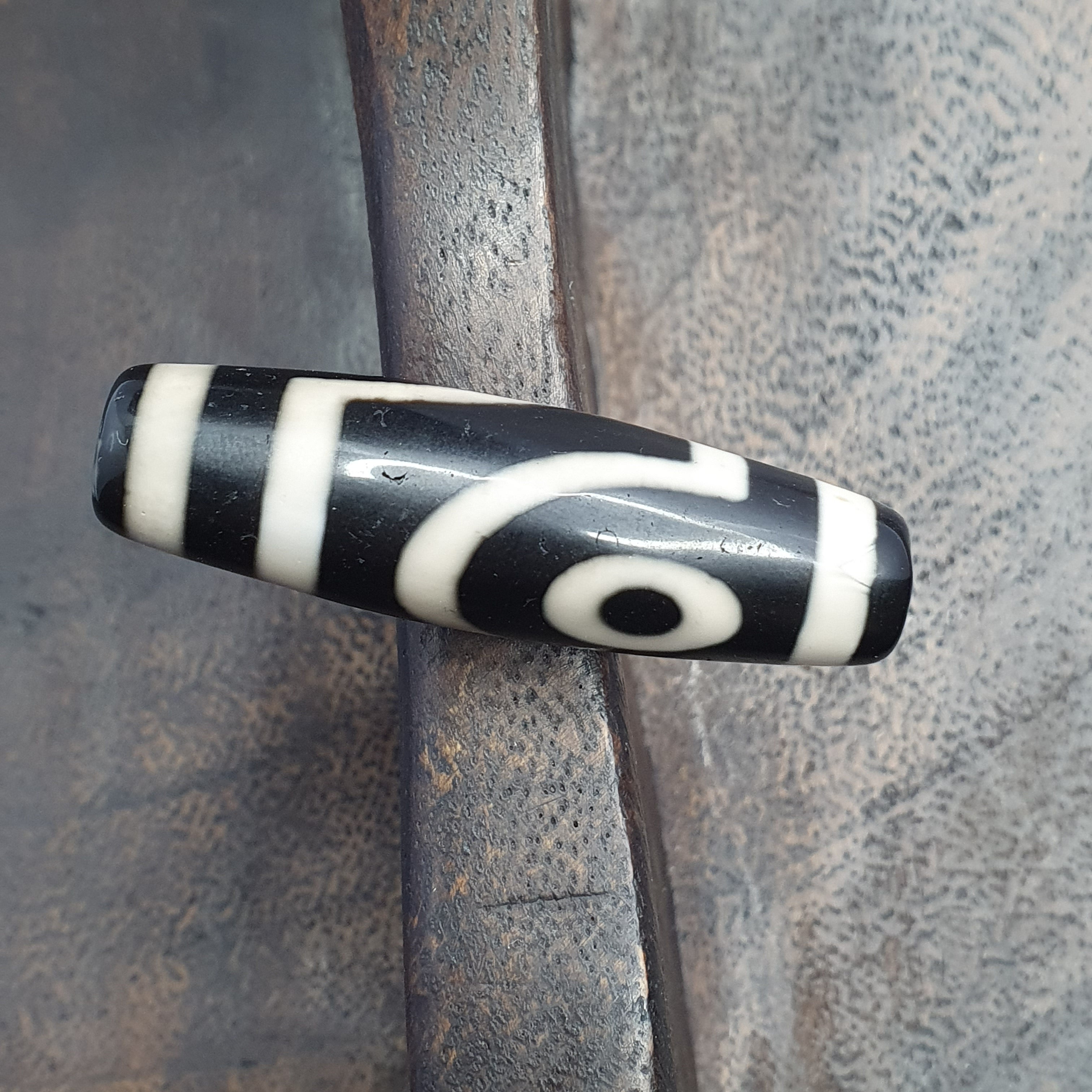 2 Eyes Tibetan Agate Dzi Bead Amulet