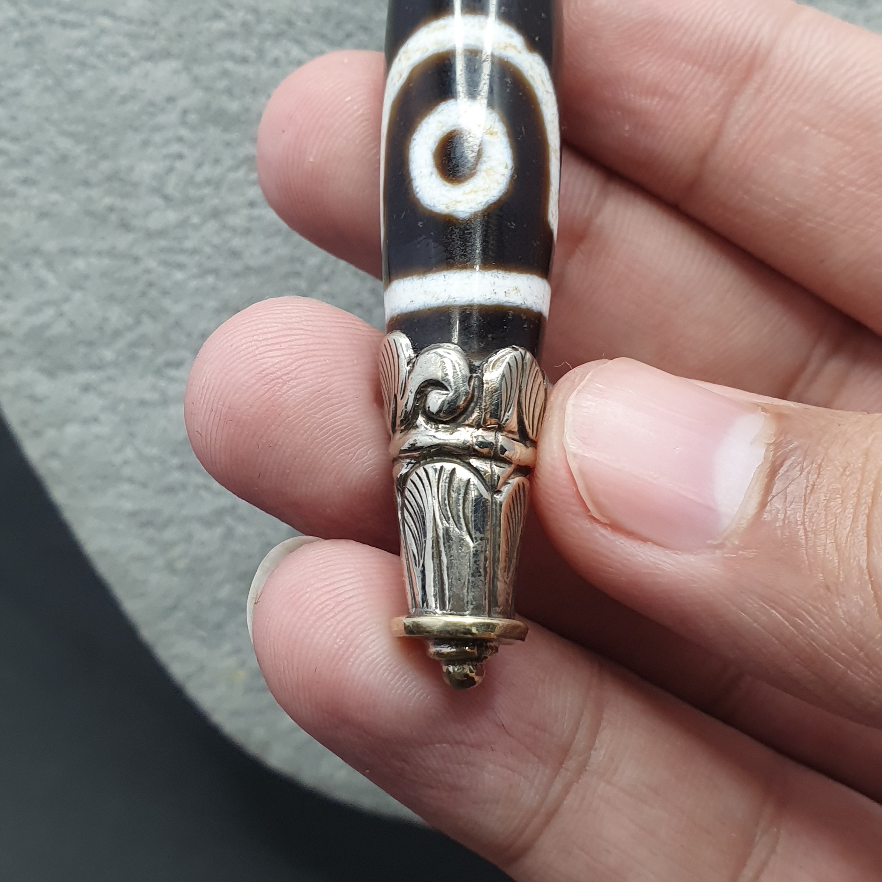 Vintage Tibetan 2 Eyes Agate & Brass Pendant Necklace