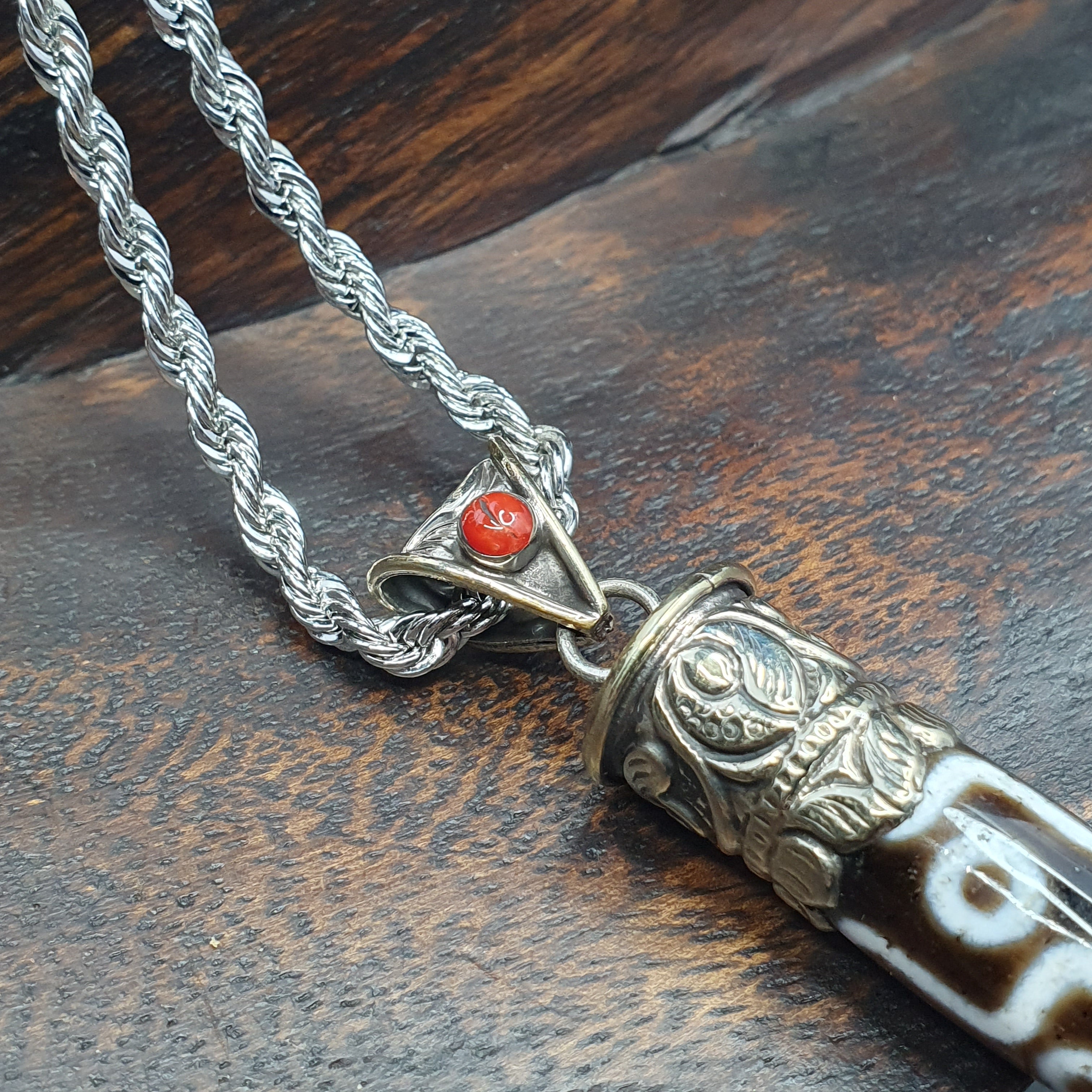 Vintage Tibetan 9 Eyes Agate & Brass Pendant Necklace