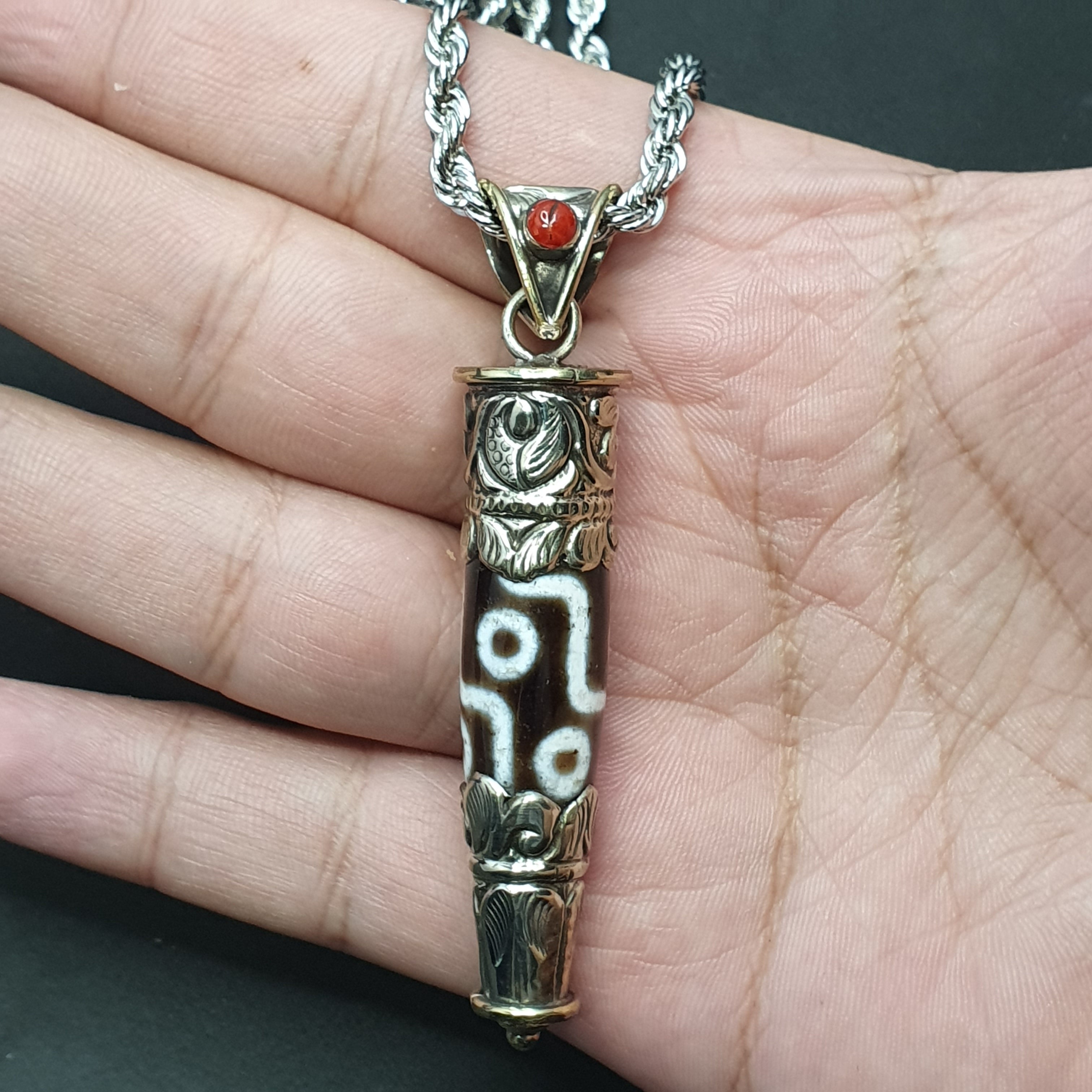 Vintage Tibetan 9 Eyes Agate & Brass Pendant Necklace