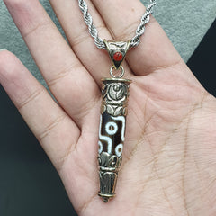 Vintage Tibetan 9 Eyes Agate & Brass Pendant Necklace