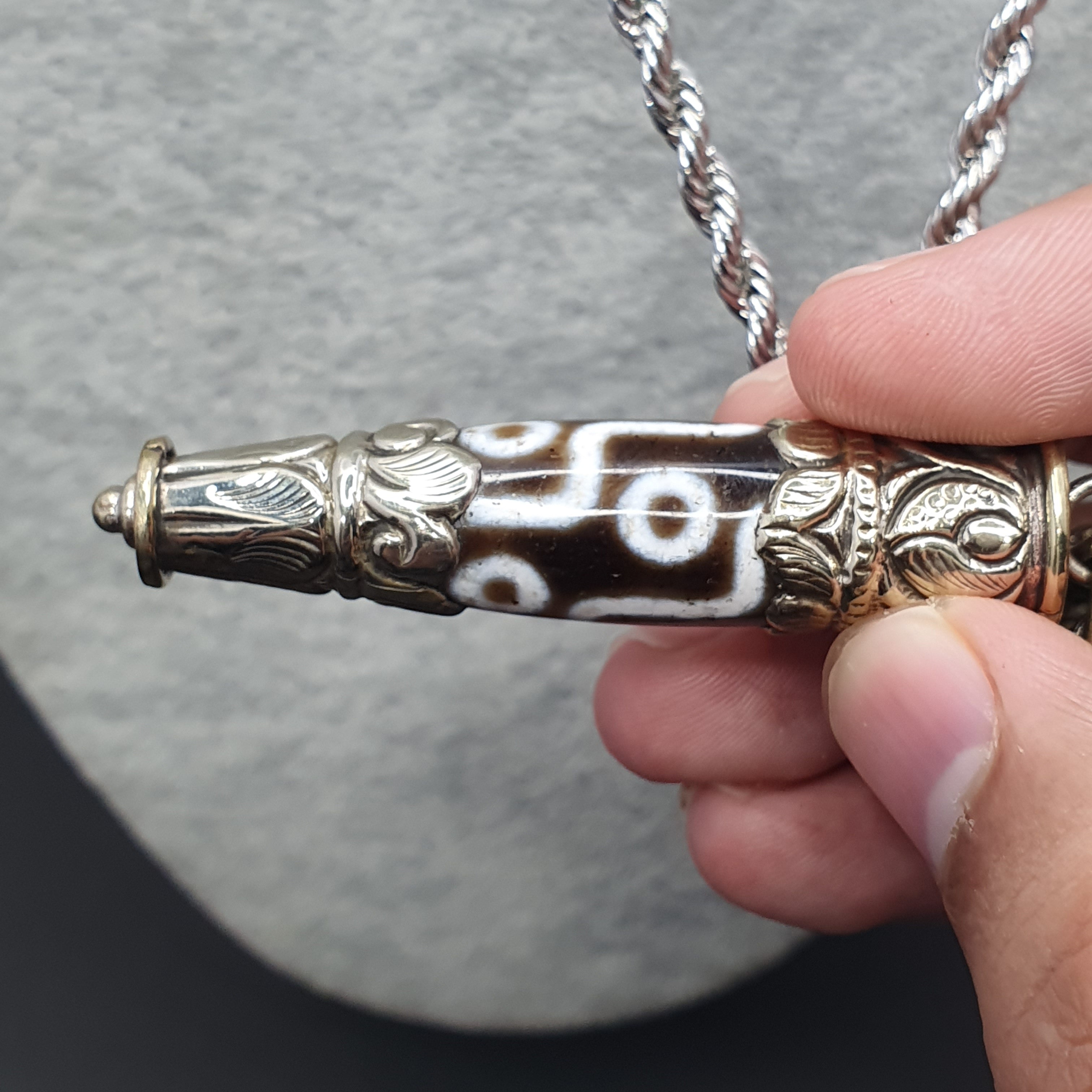 Vintage Tibetan 9 Eyes Agate & Brass Pendant Necklace