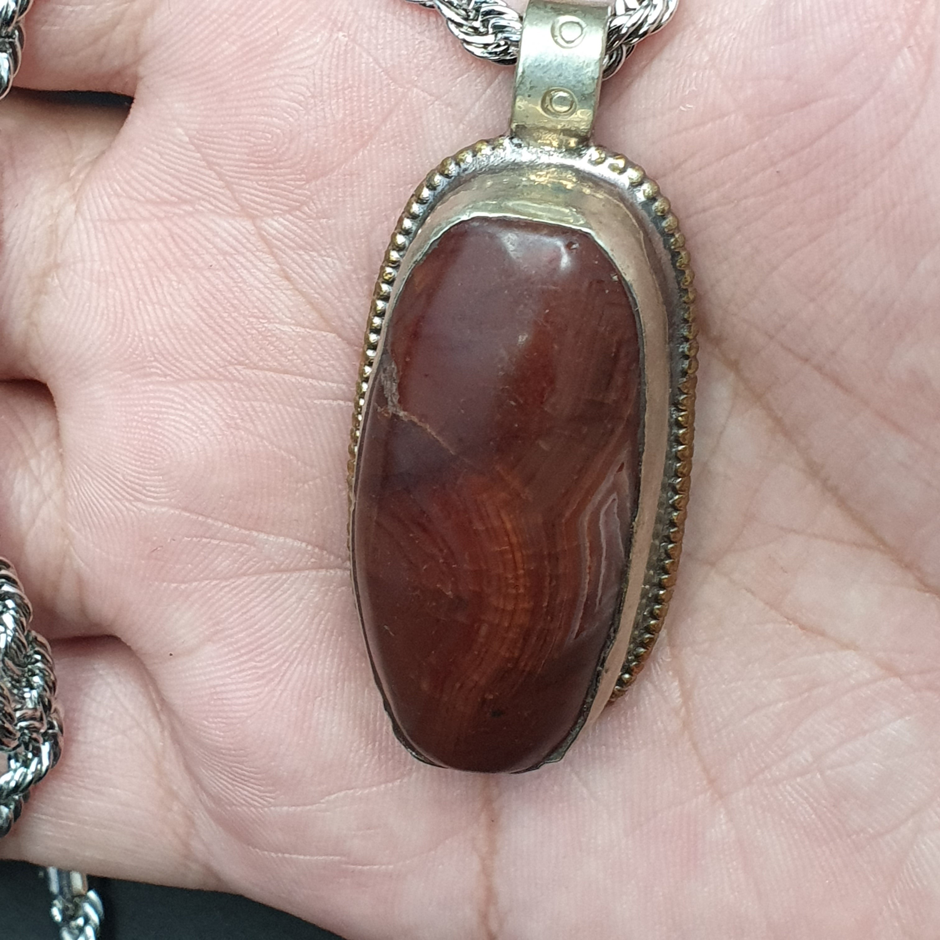 Vintage Tibetan Nepalese Red Carnelian Agate Pendant Necklace