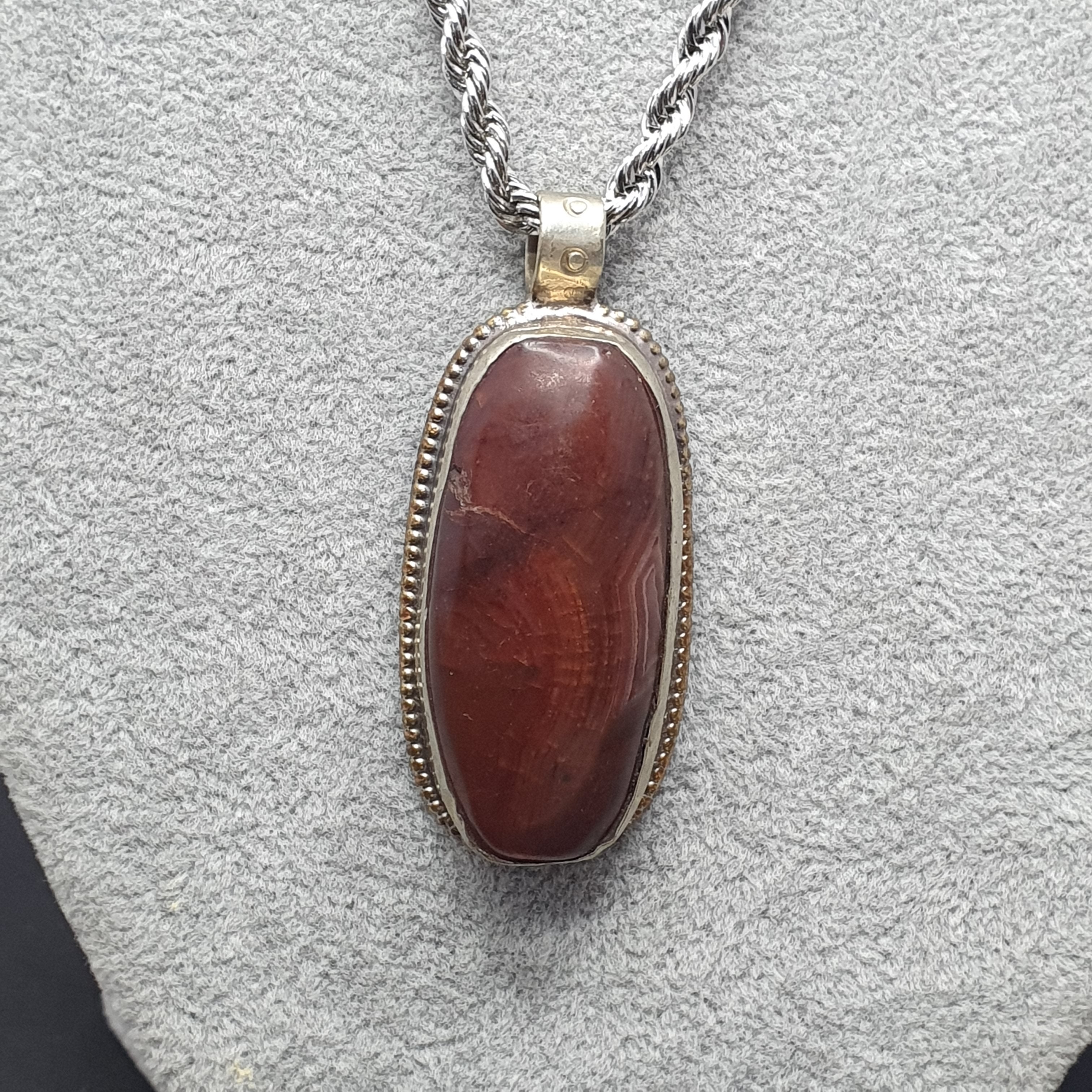Vintage Tibetan Nepalese Red Carnelian Agate Pendant Necklace
