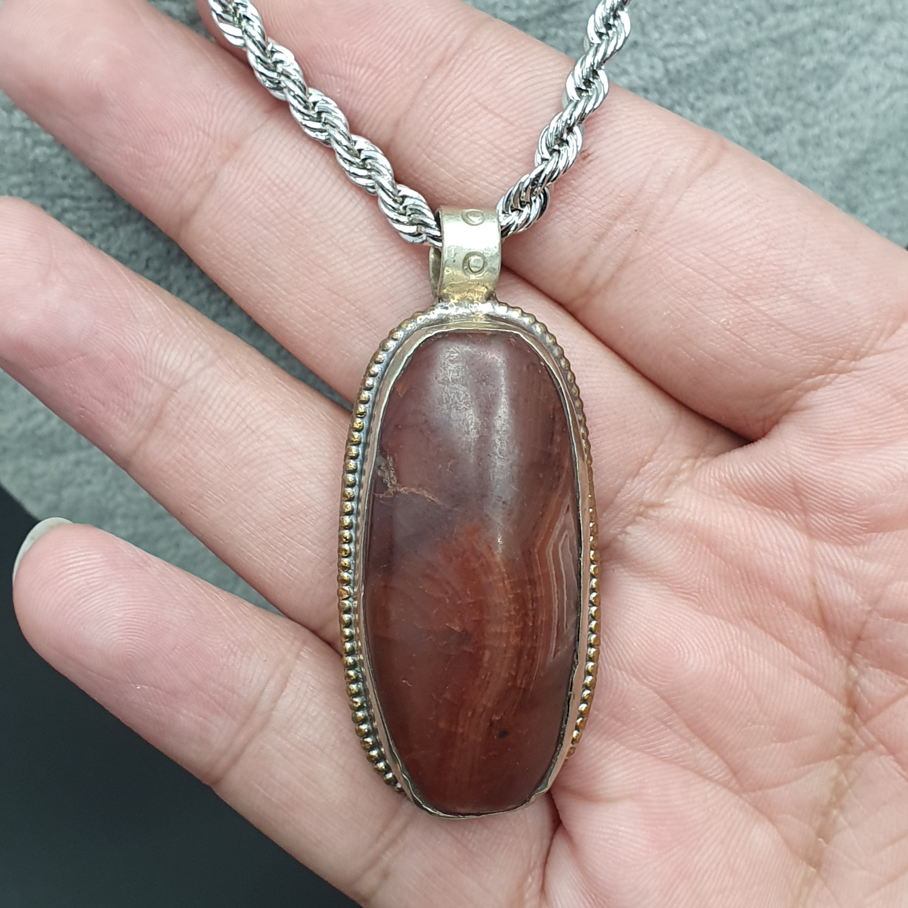 Vintage Tibetan Nepalese Red Carnelian Agate Pendant Necklace