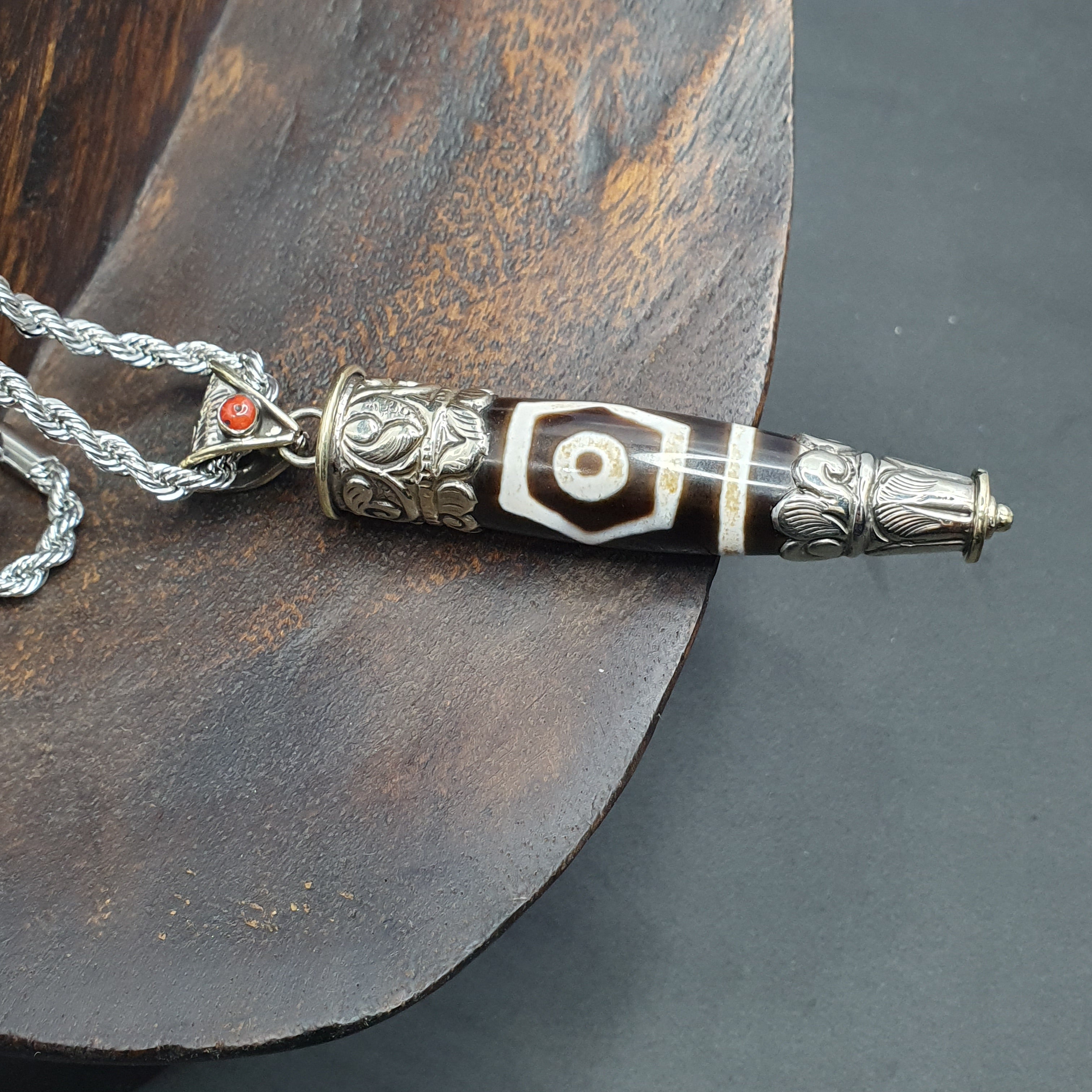 Vintage Tibetan 3 Eyes Agate & Brass Pendant Necklace