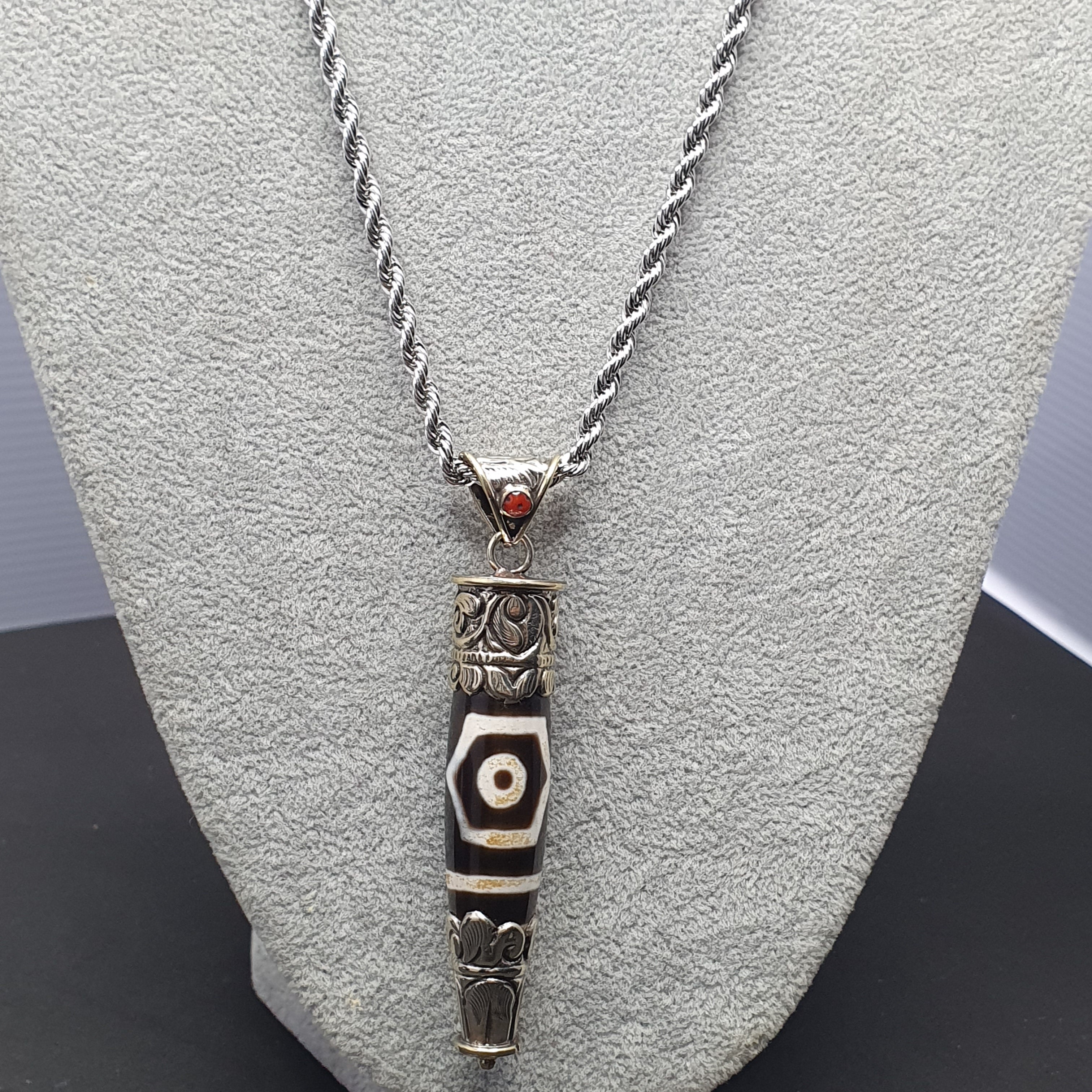Vintage Tibetan 3 Eyes Agate & Brass Pendant Necklace