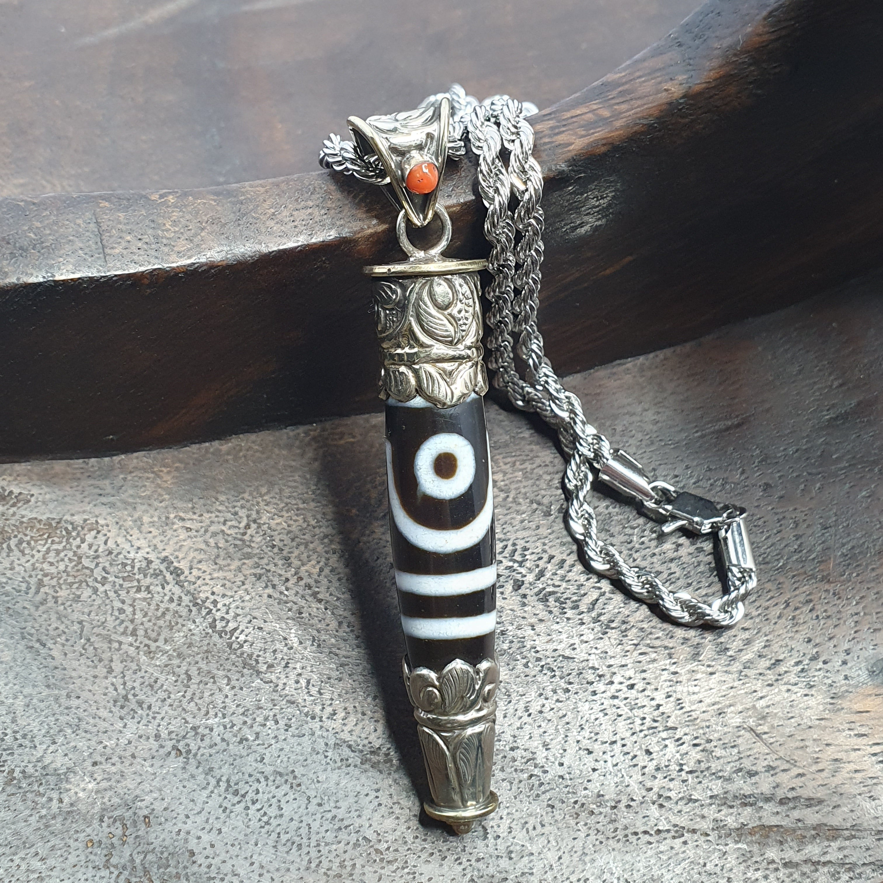 Vintage Tibetan Nepalese 2 Eyes Agate & Brass Pendant Necklace