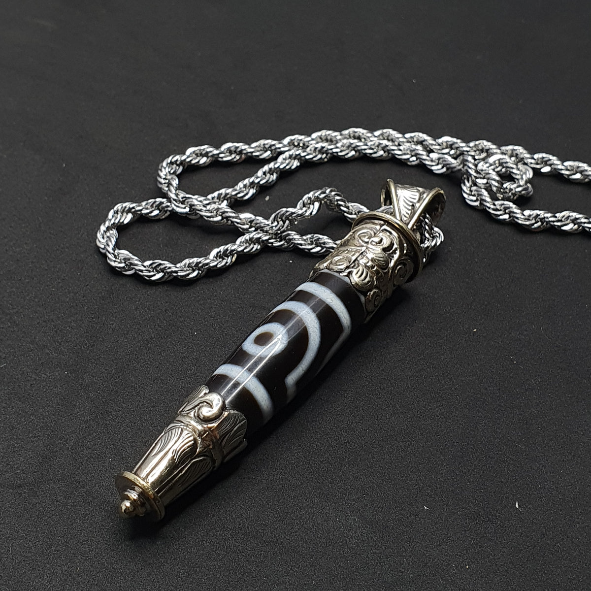 Vintage Tibetan Nepalese 2 Eyes Agate & Brass Pendant Necklace
