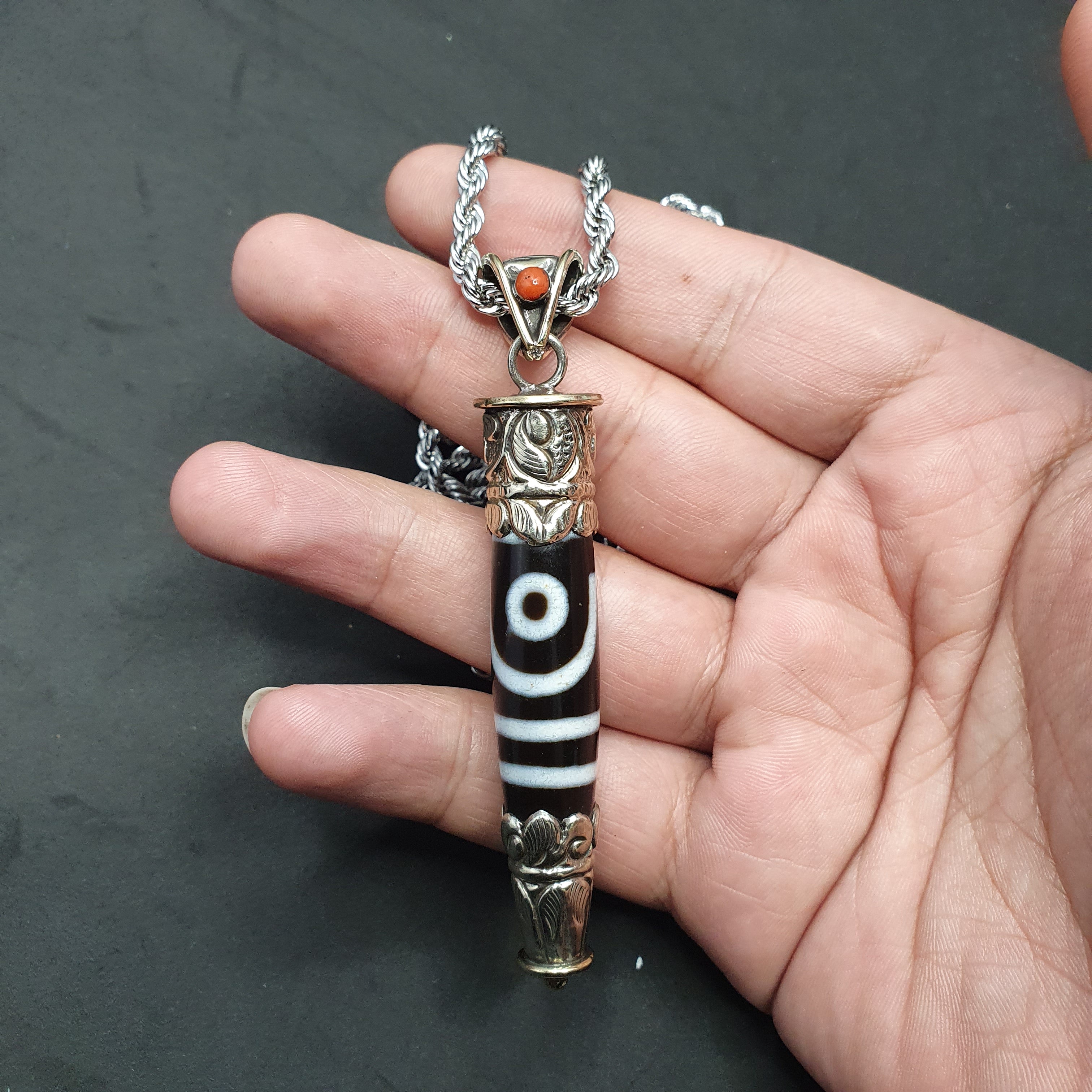 Vintage Tibetan Nepalese 2 Eyes Agate & Brass Pendant Necklace