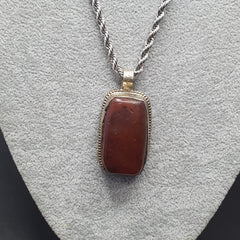 Vintage Nepalese Tibetan Red Carnelian Agate Pendant Necklace