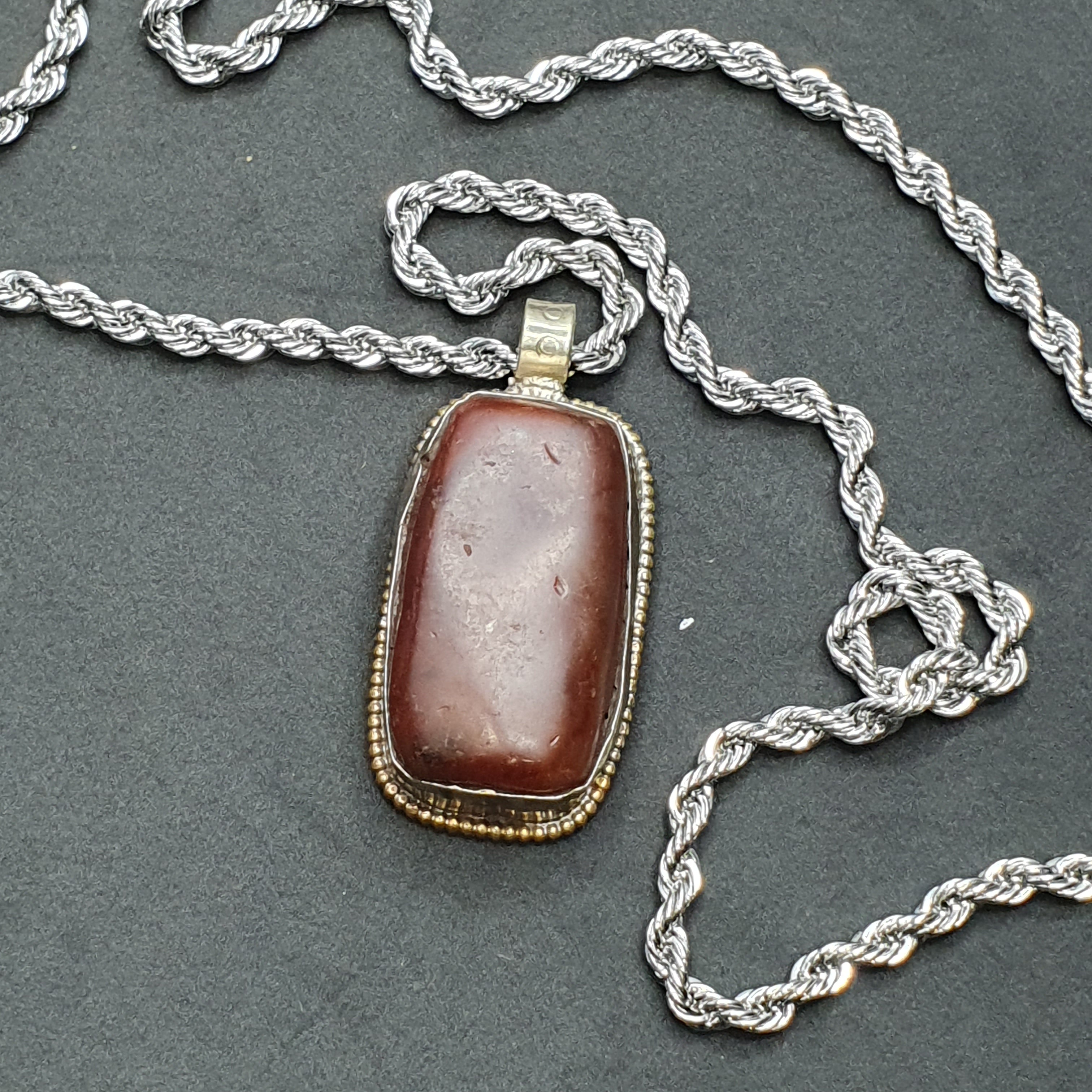 Vintage Nepalese Tibetan Red Carnelian Agate Pendant Necklace