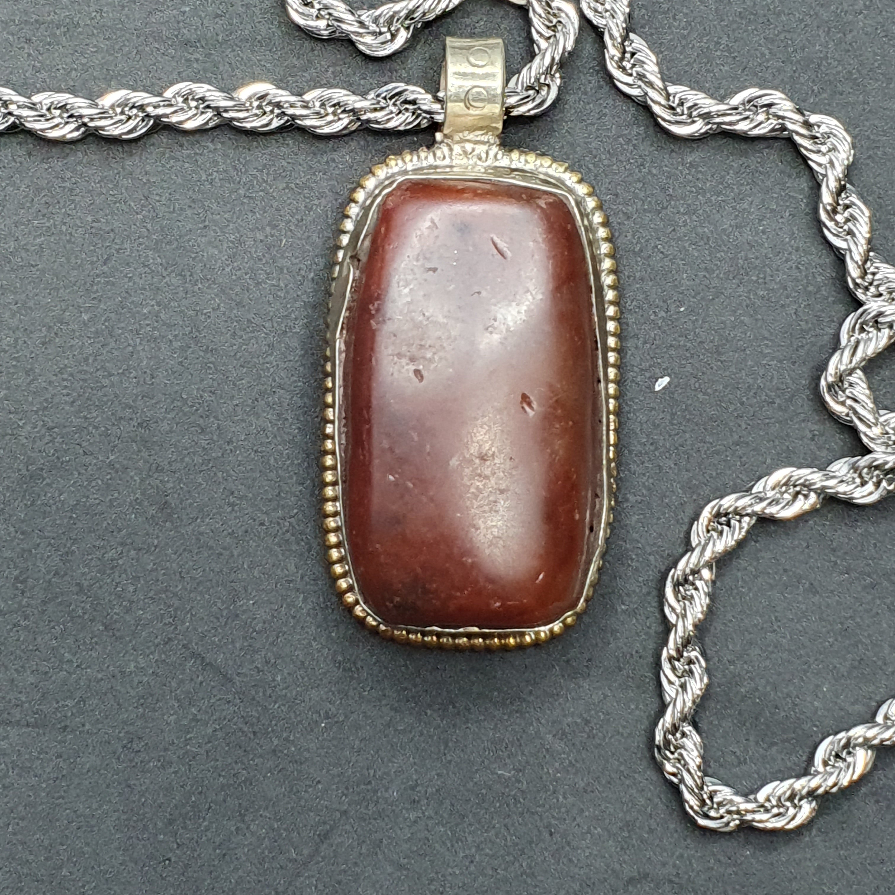 Vintage Nepalese Tibetan Red Carnelian Agate Pendant Necklace