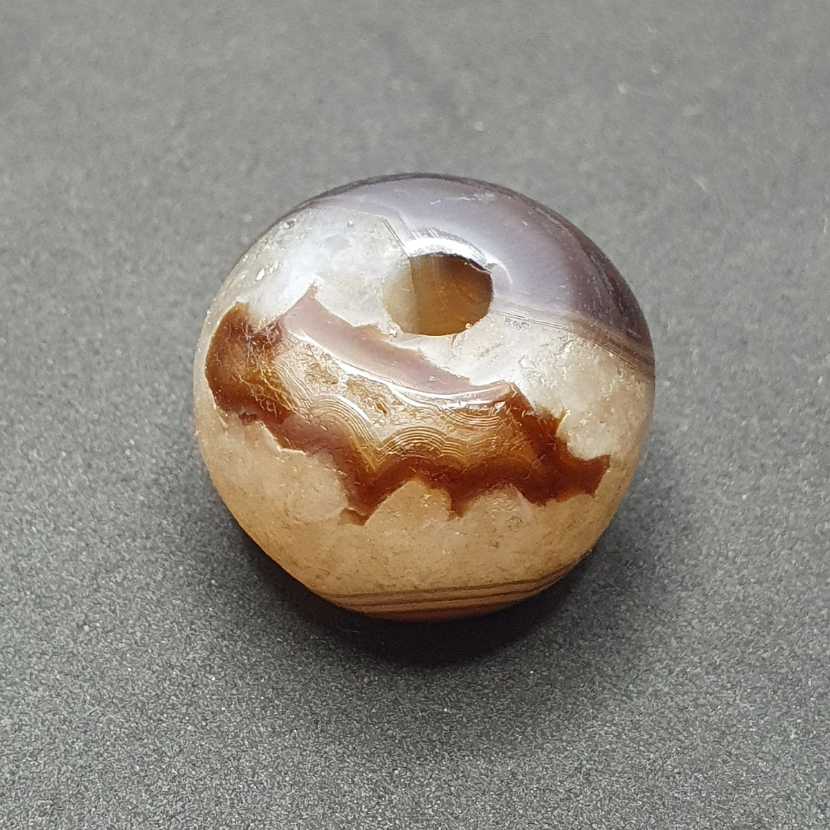 Natural Eye Patterned Himalayan Agate Bead: Tibetan Gemstone (20.8 x 15.1mm)