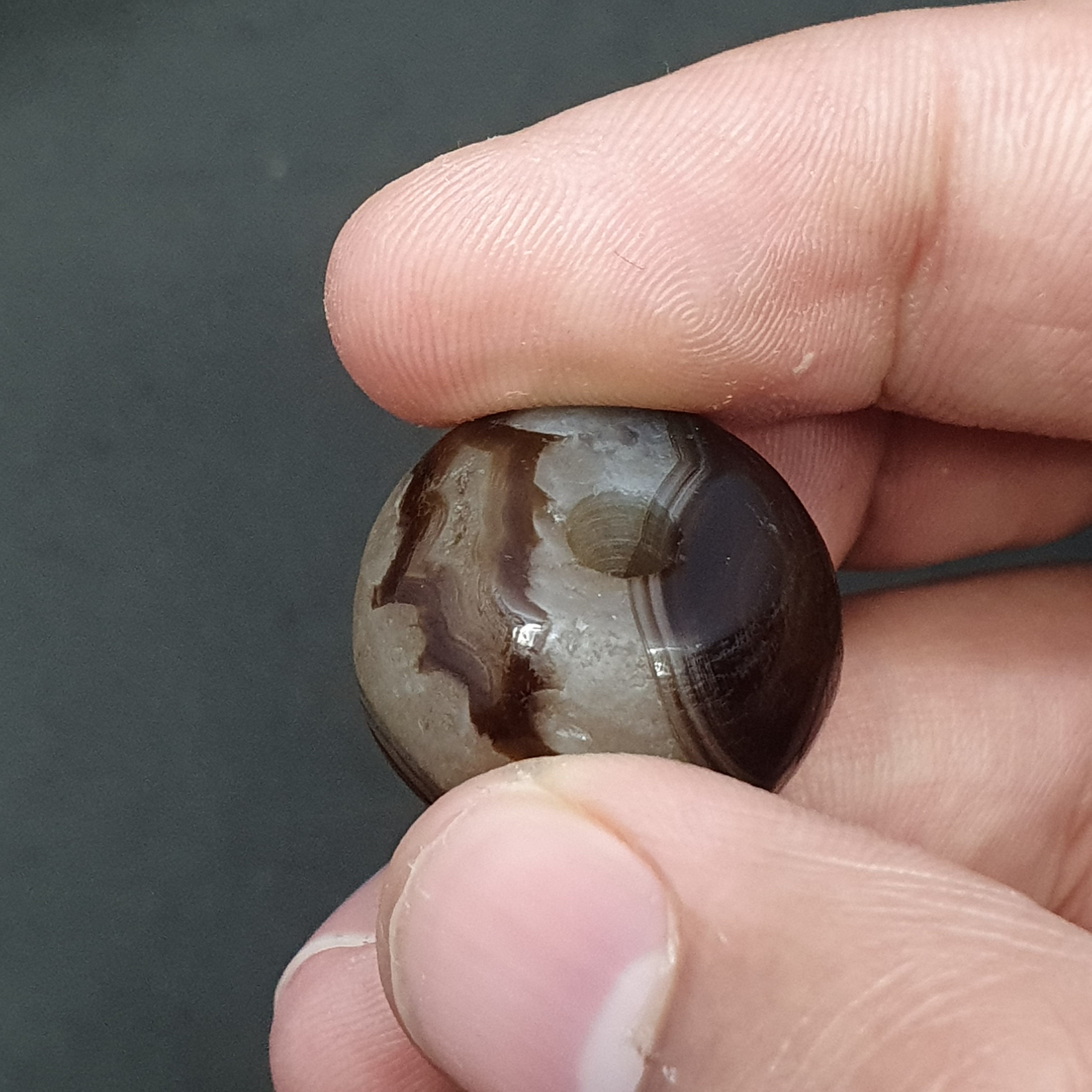 Natural Eye Patterned Himalayan Agate Bead: Tibetan Gemstone (20.8 x 15.1mm)