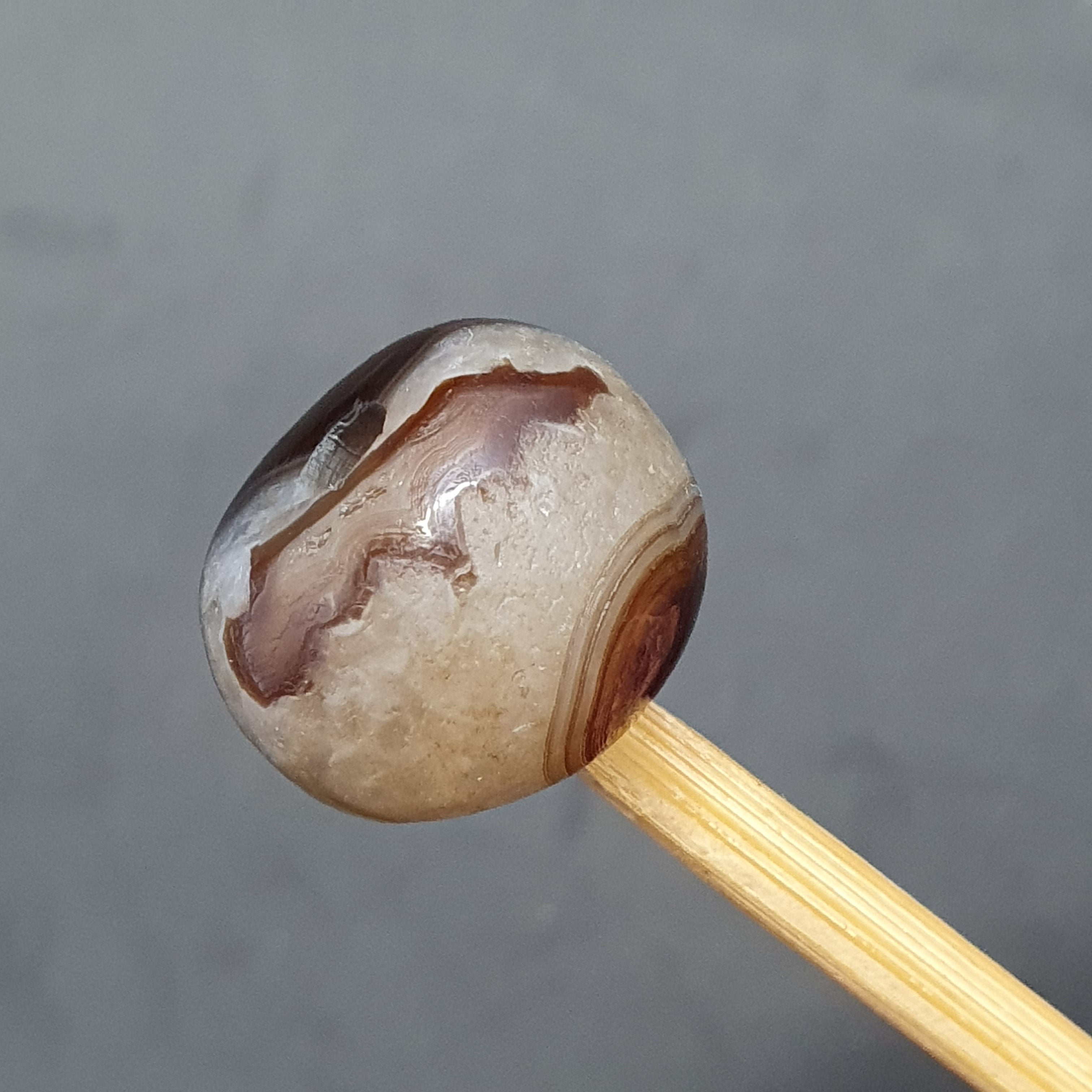Natural Eye Patterned Himalayan Agate Bead: Tibetan Gemstone (20.8 x 15.1mm)
