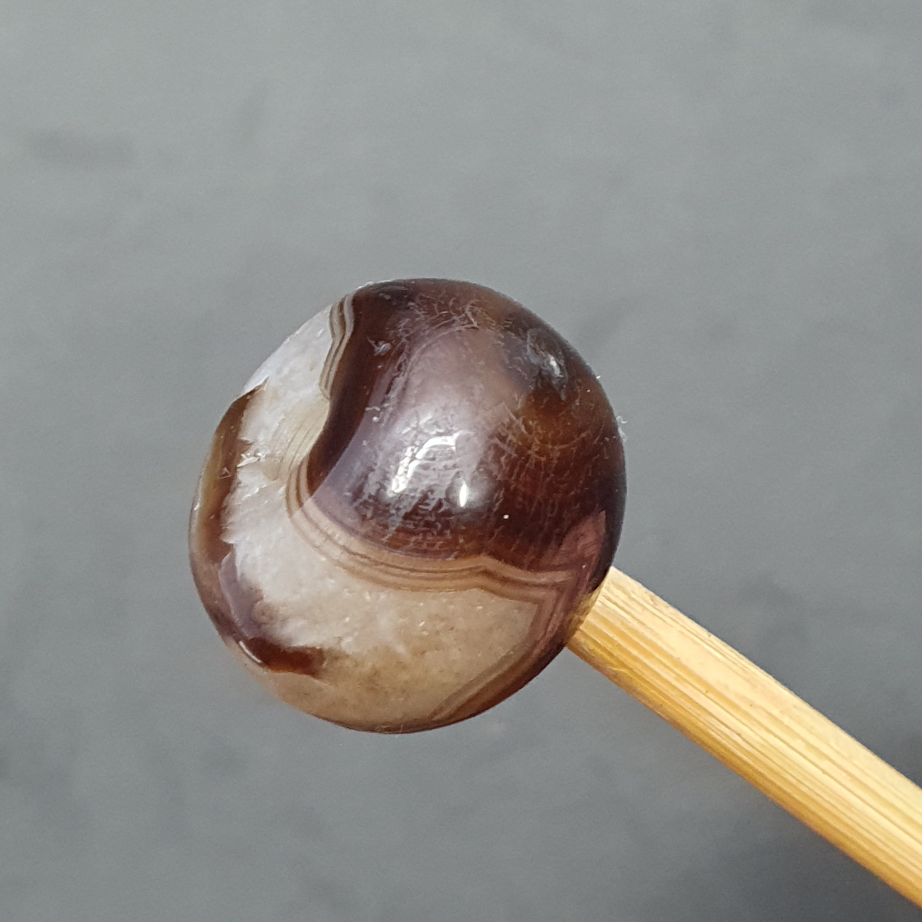 Natural Eye Patterned Himalayan Agate Bead: Tibetan Gemstone (20.8 x 15.1mm)