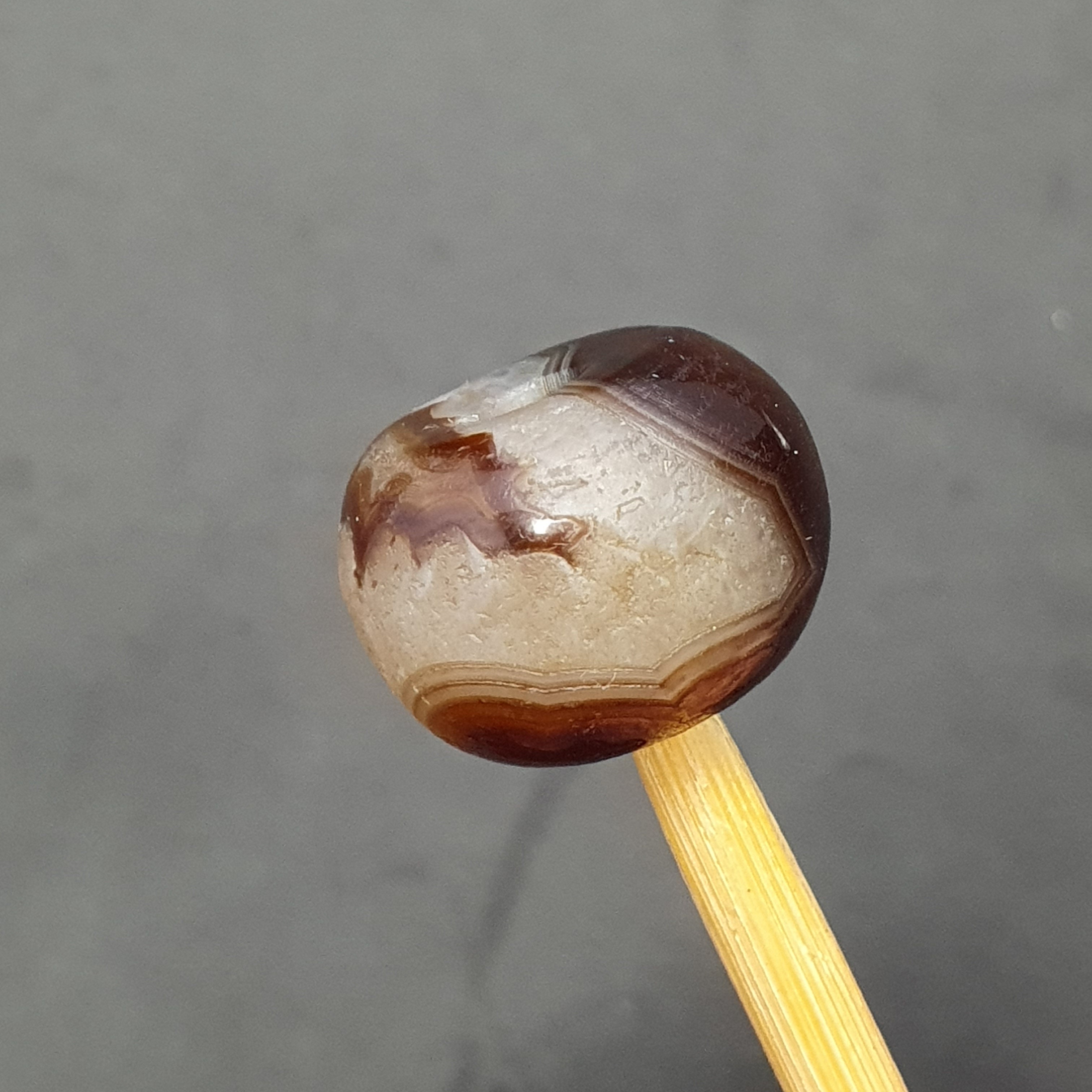 Natural Eye Patterned Himalayan Agate Bead: Tibetan Gemstone (20.8 x 15.1mm)