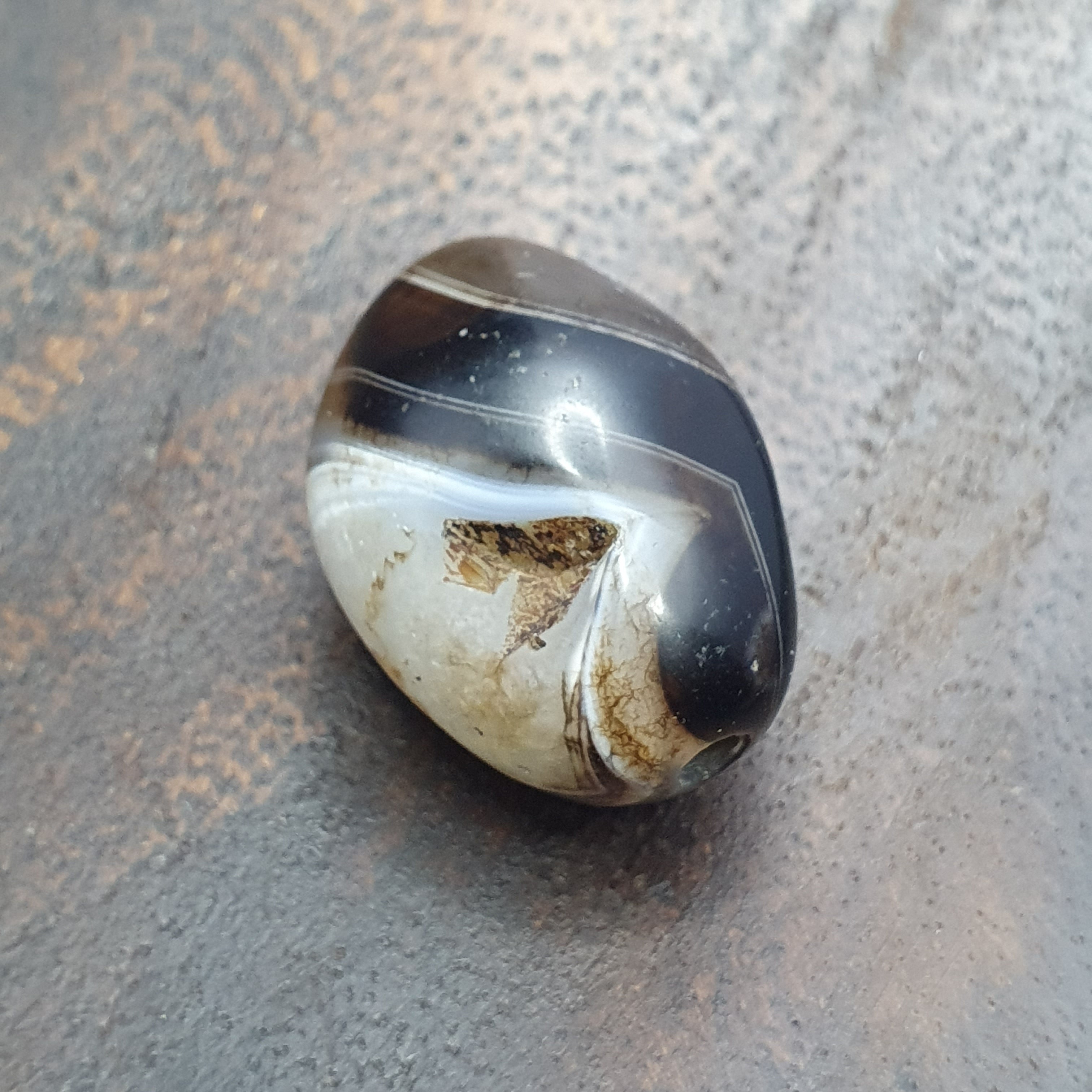Vintage Himayalan Suliemani Rare Natural Eye Agate Bead