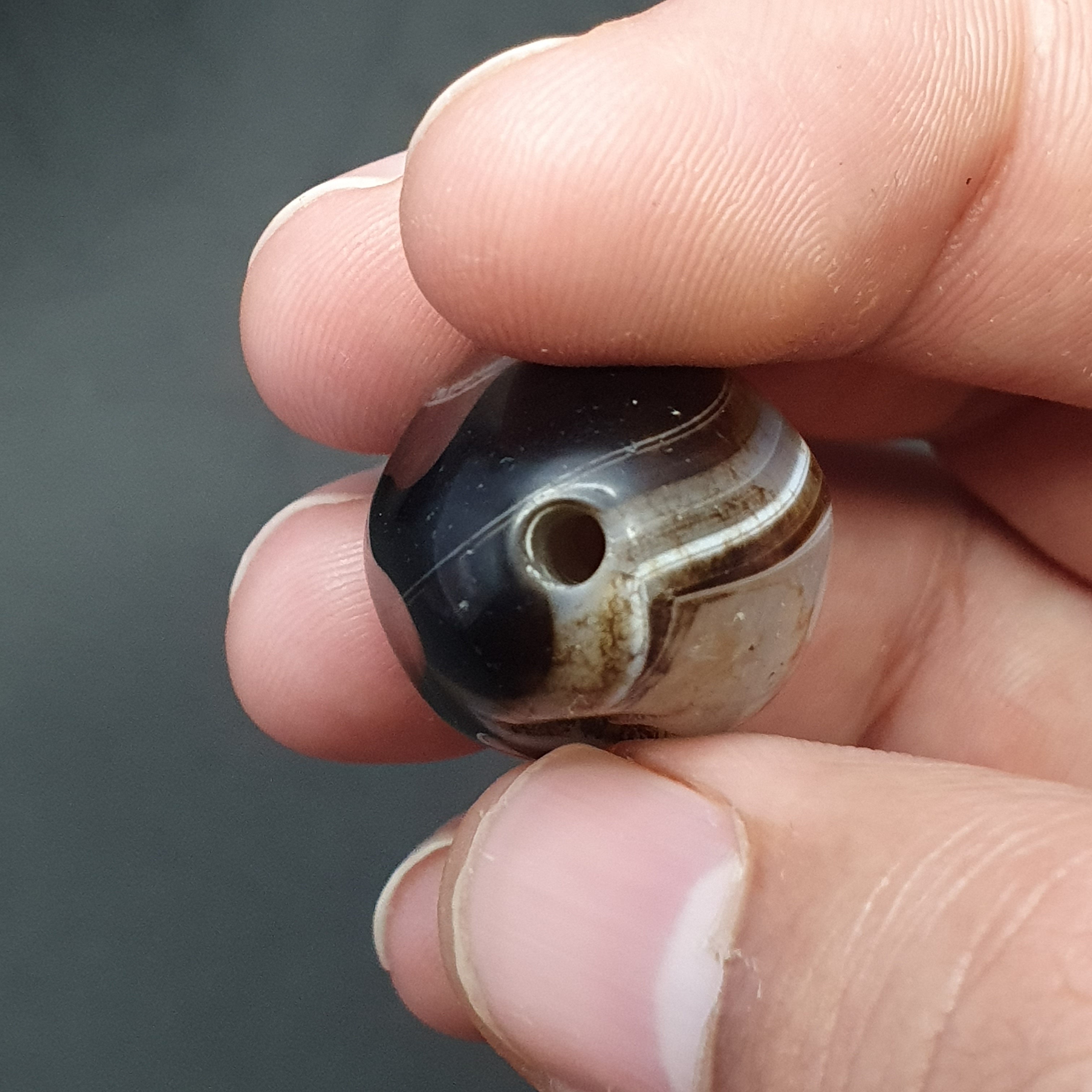 Vintage Himayalan Suliemani Rare Natural Eye Agate Bead