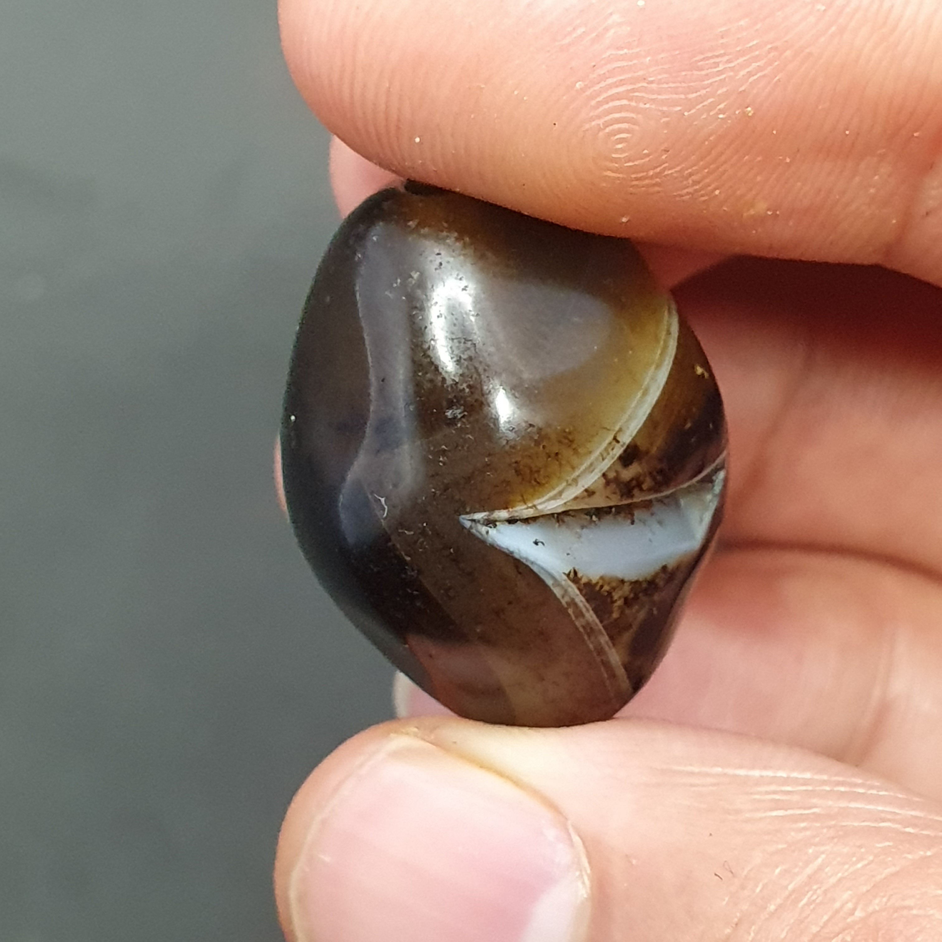Rare Druzy Crystal Himalayan Suliemani Eye Agate Bead