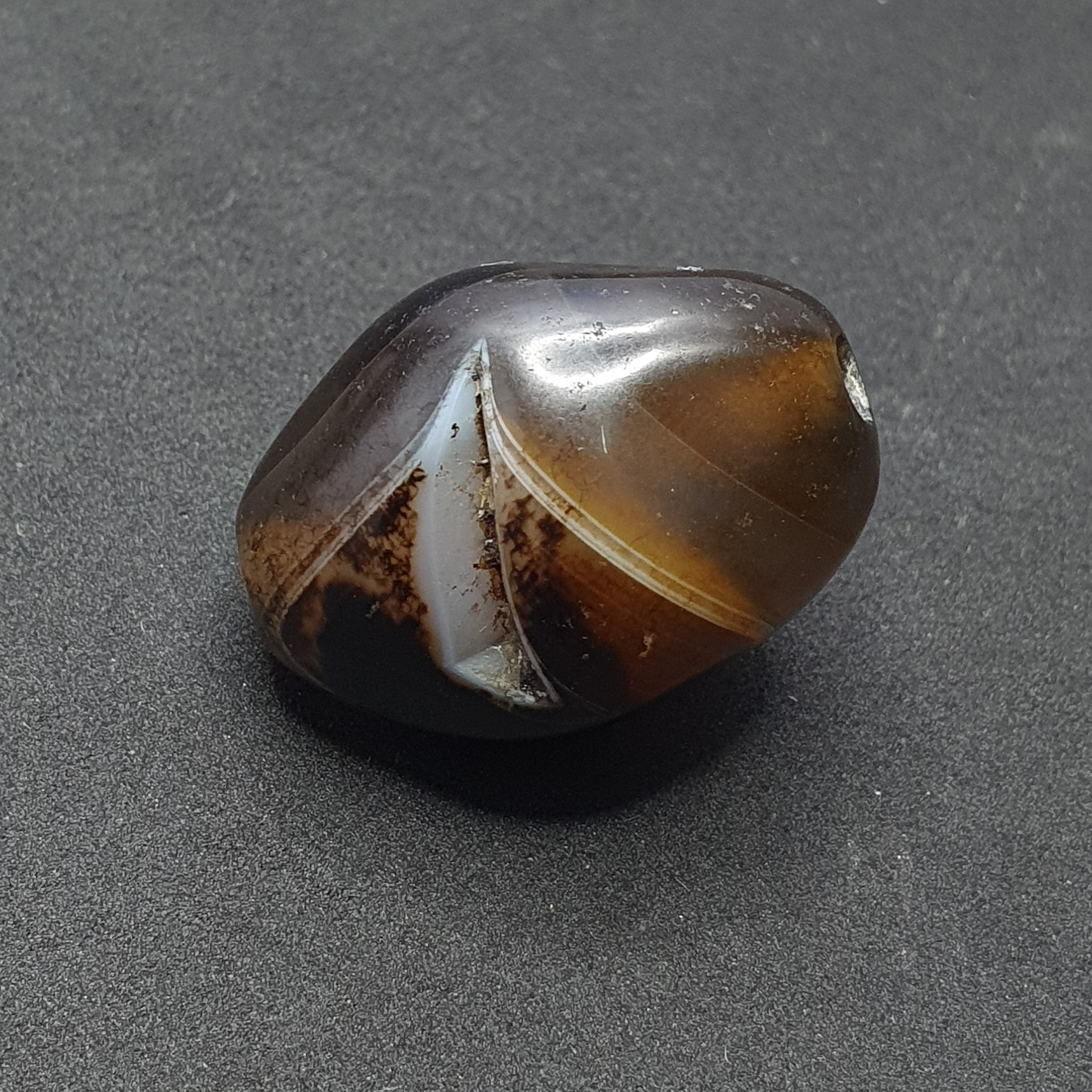 Rare Druzy Crystal Himalayan Suliemani Eye Agate Bead