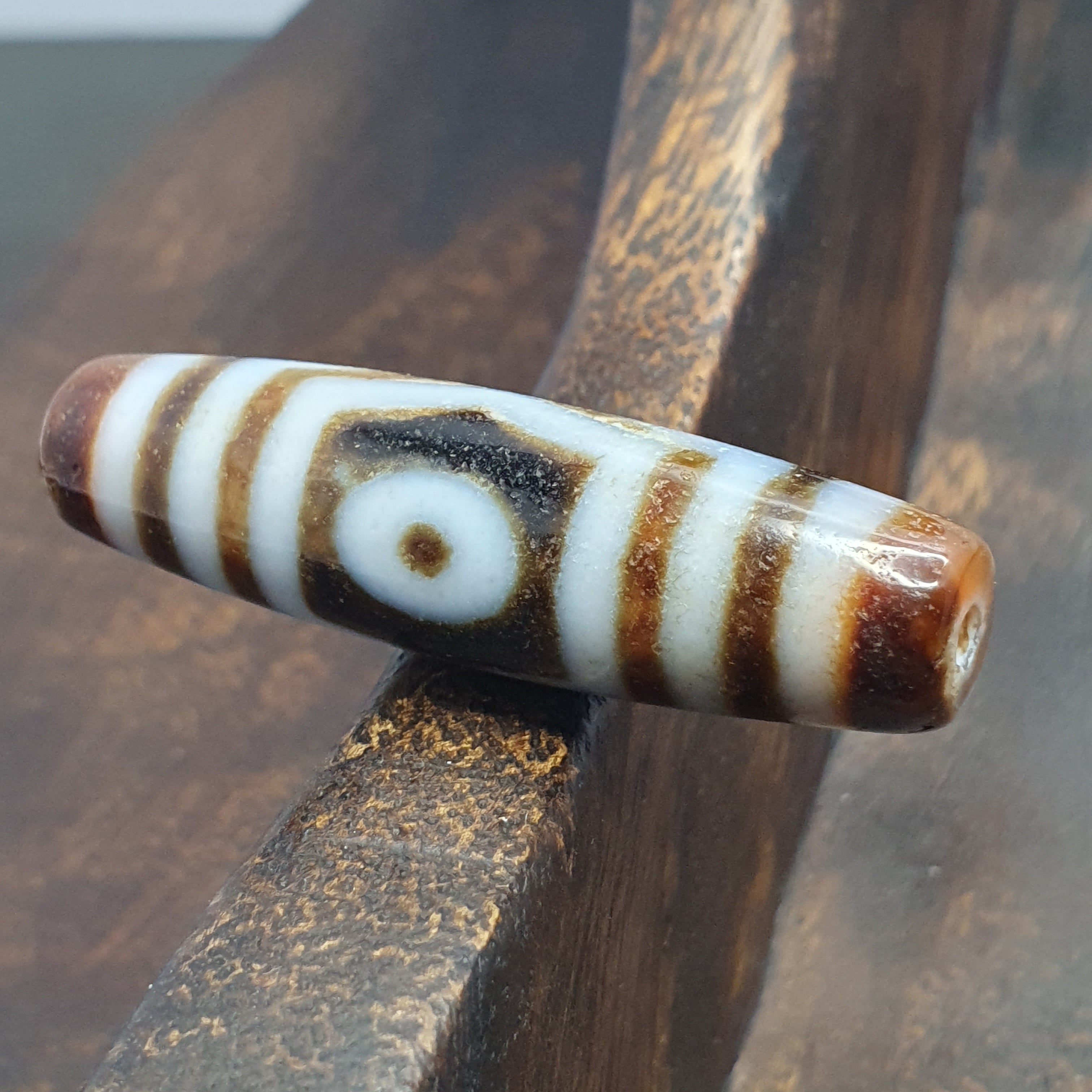 Vintage 3 Eyes Tibetan Agate Dzi Bead Amulet