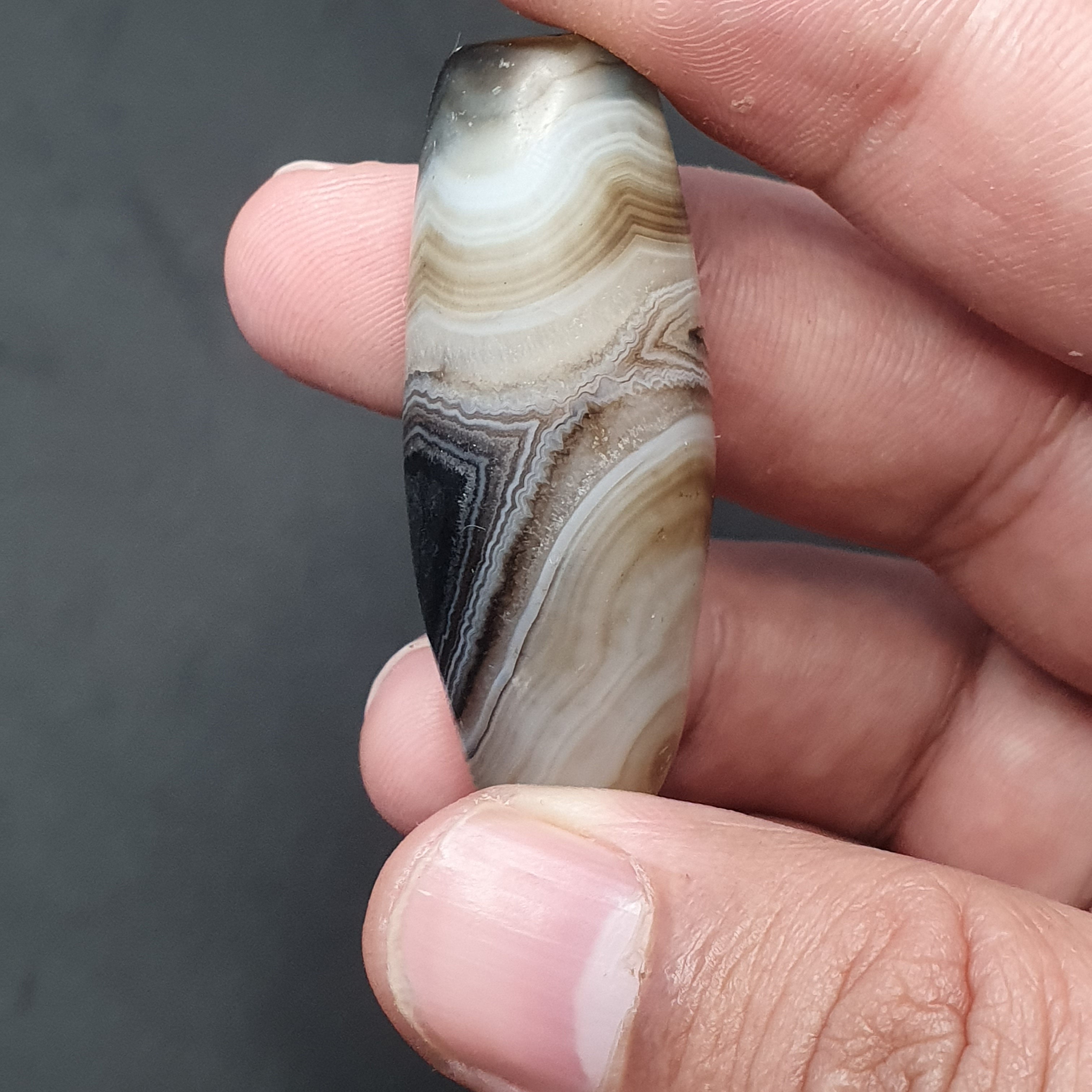 Natural Eye Agate Bead: Himalayan Tibetan Gemstone (43.1mm)