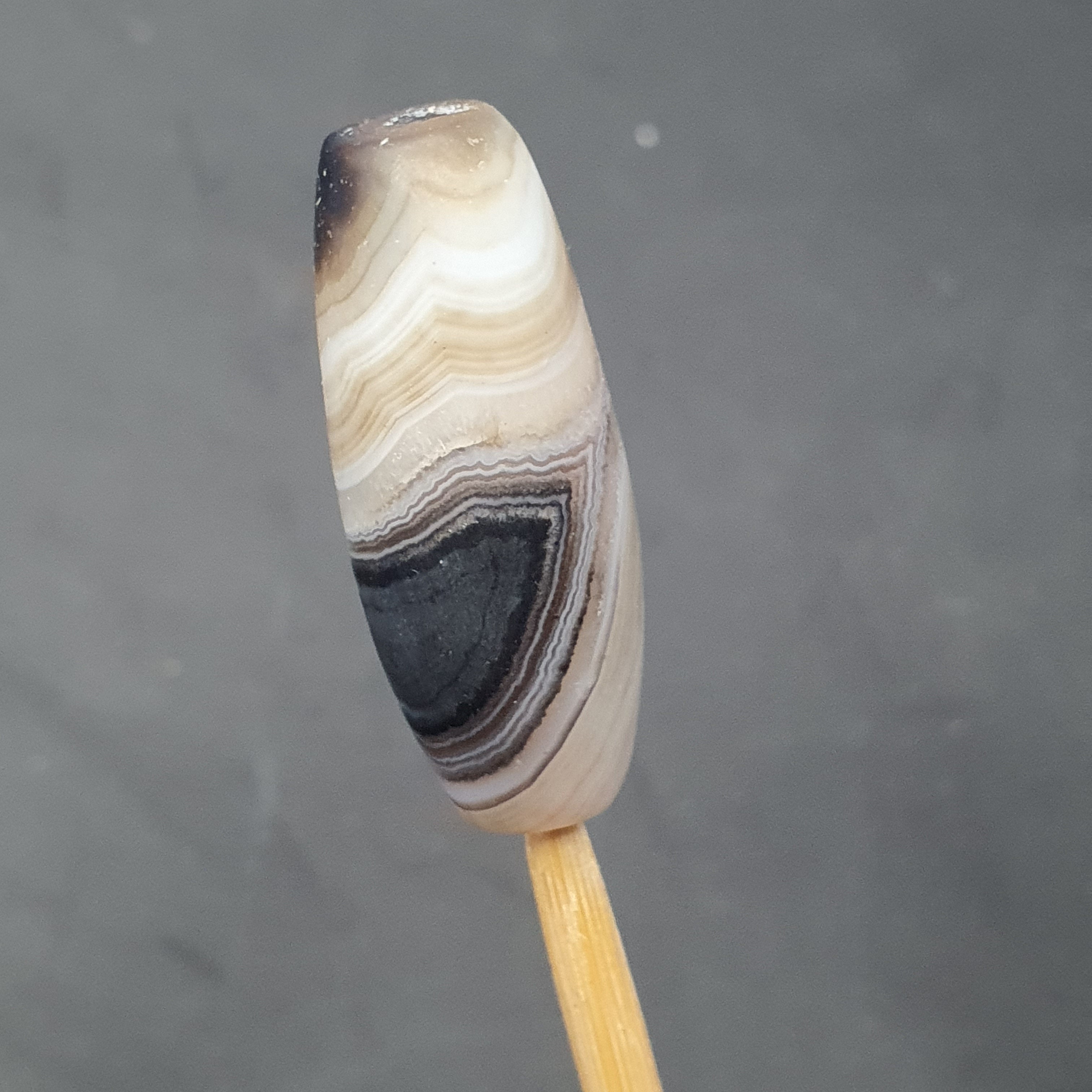 Natural Eye Agate Bead: Himalayan Tibetan Gemstone (43.1mm)