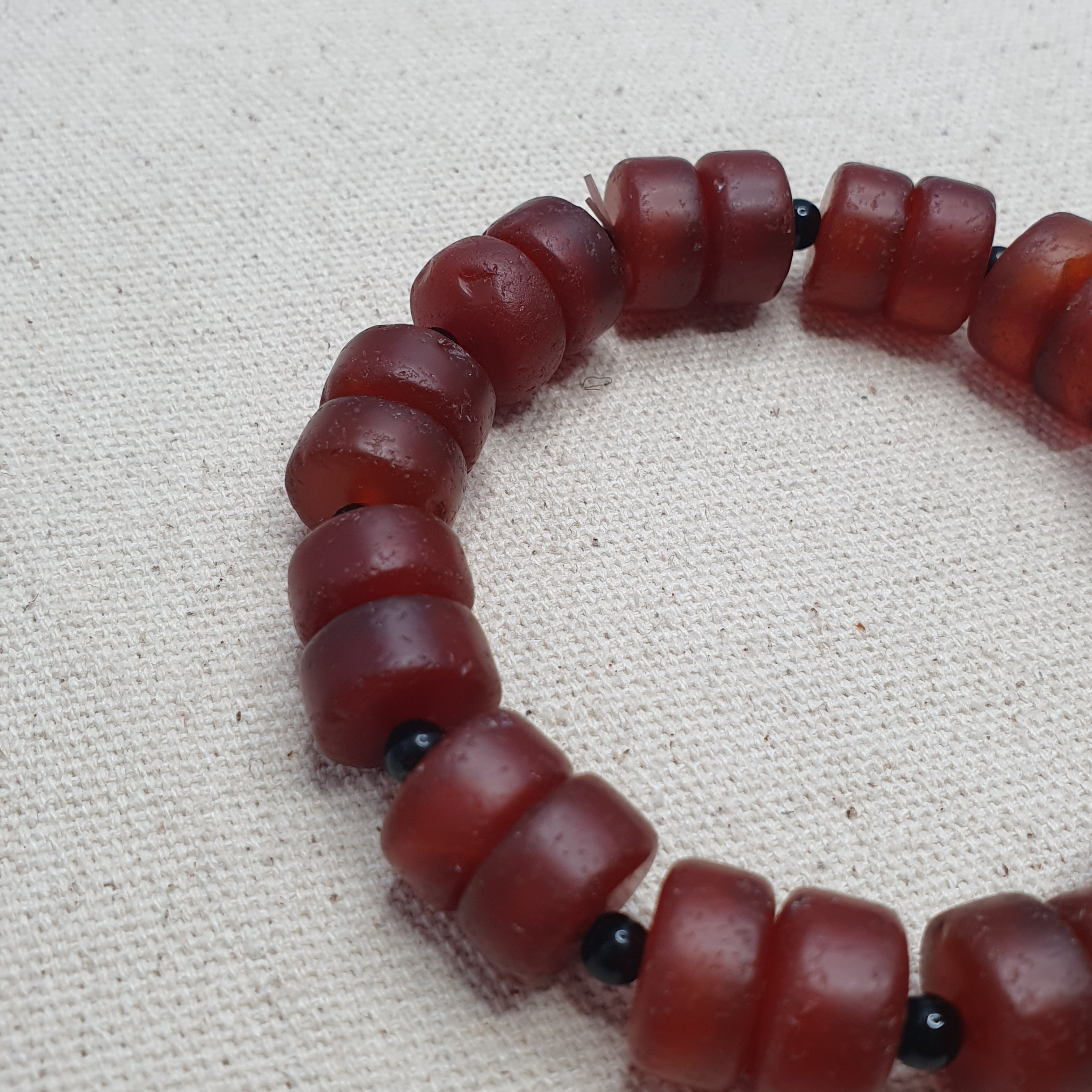 Vintage Carnelian Agate tire Shape Beaded Bracelet
