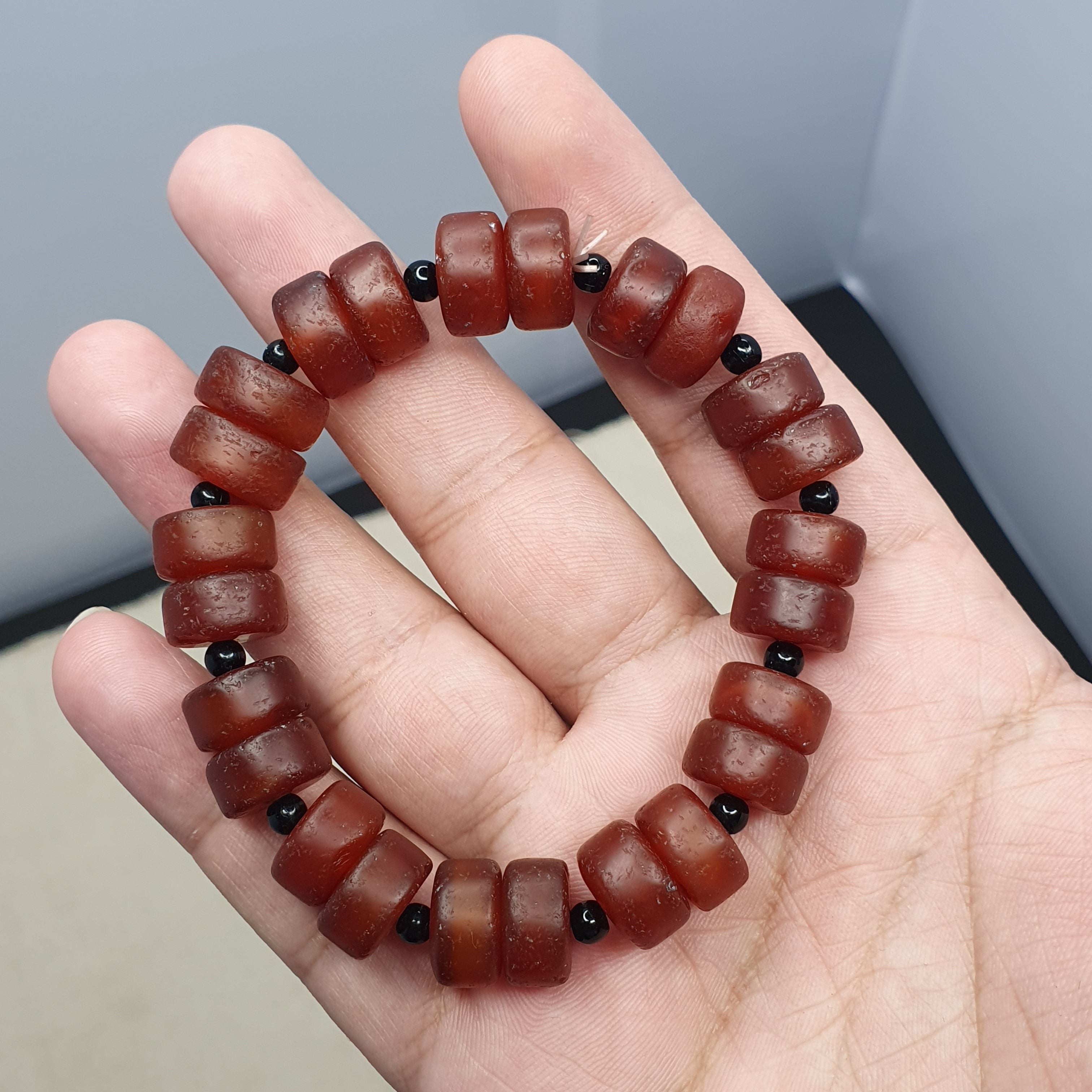Vintage Carnelian Agate tire Shape Beaded Bracelet