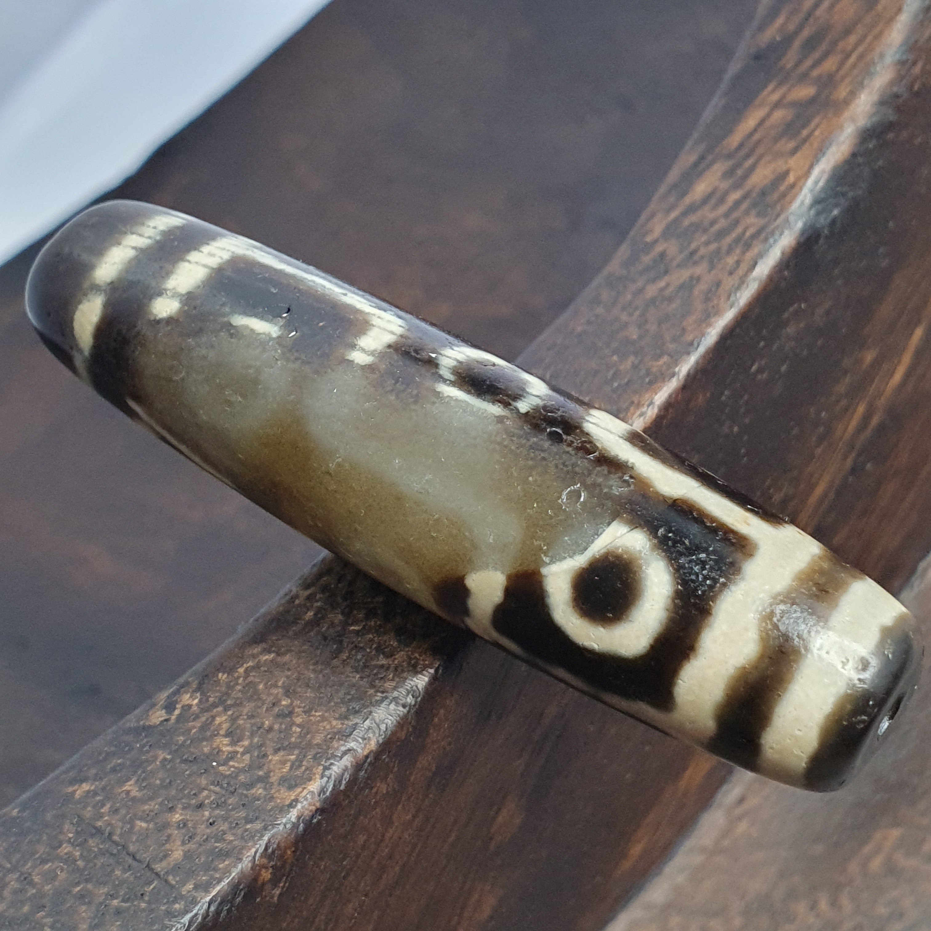 Vintage 9 Eyes Tibetan Agate Dzi Bead Amulet