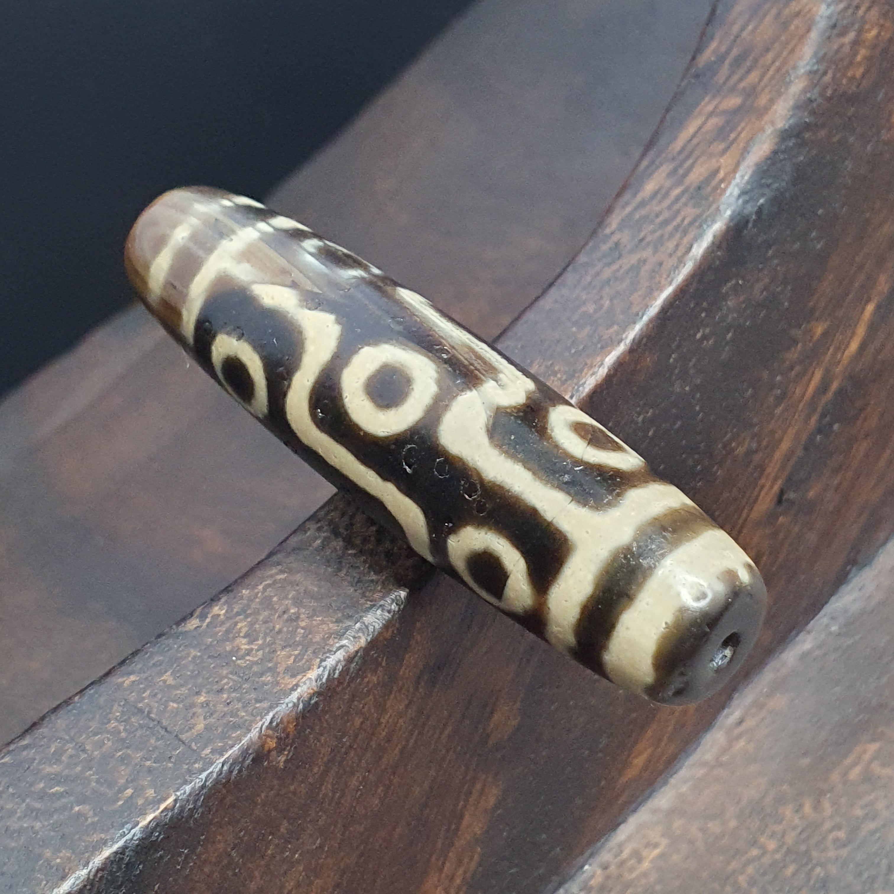 Vintage 9 Eyes Tibetan Agate Dzi Bead Amulet