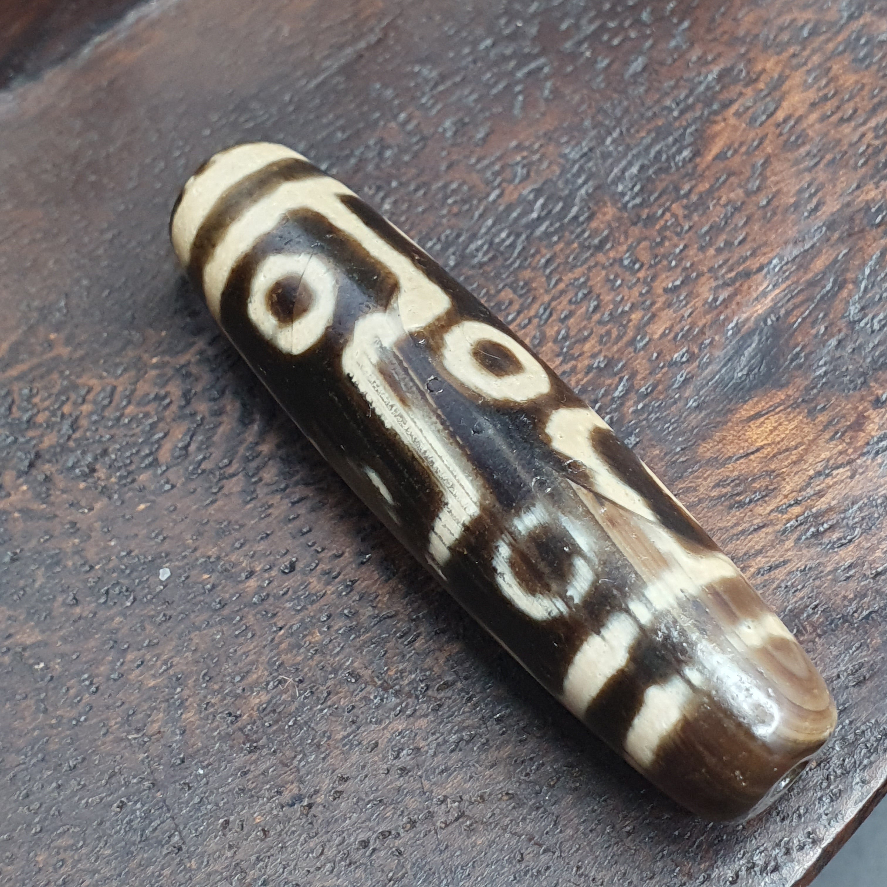 Vintage 9 Eyes Tibetan Agate Dzi Bead Amulet