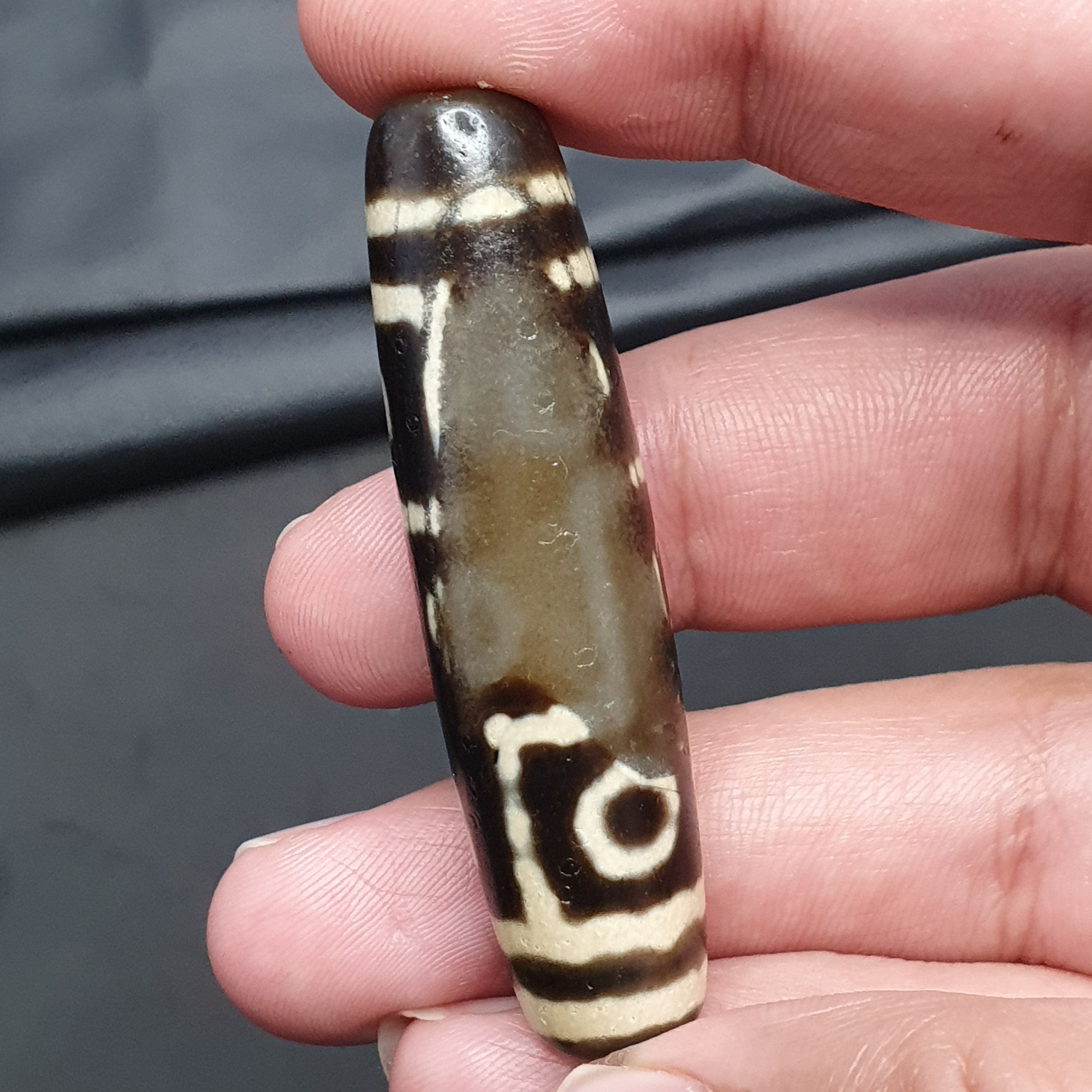 Vintage 9 Eyes Tibetan Agate Dzi Bead Amulet