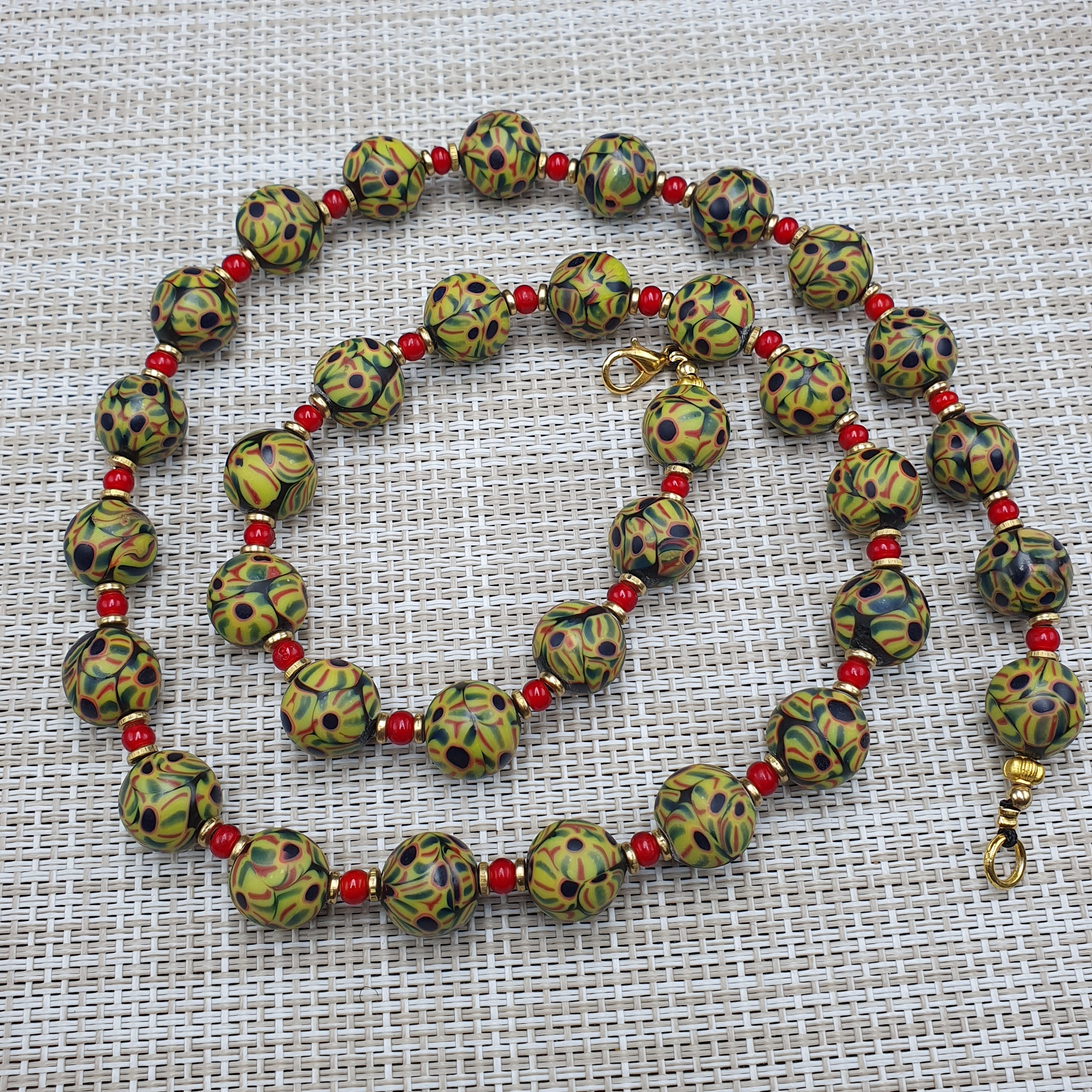 Vintage Venetian Style Glass Beaded Necklace: White Heart & Eye Beads