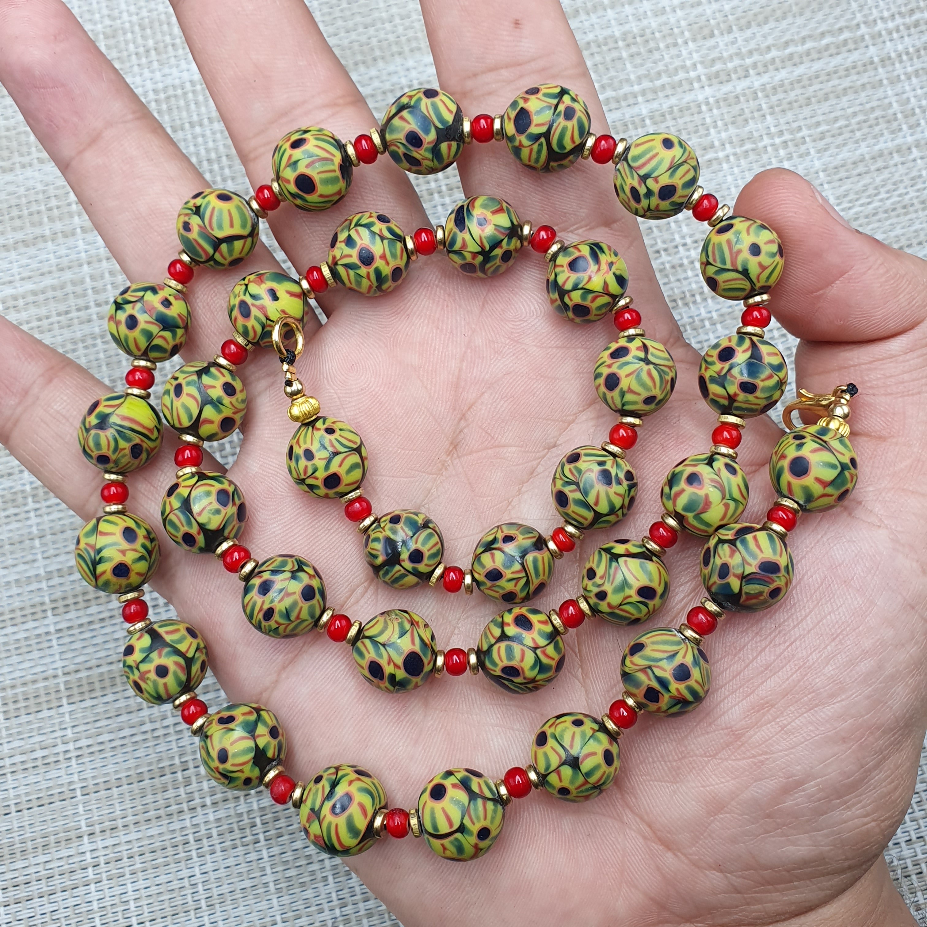 Vintage Venetian Style Glass Beaded Necklace: White Heart & Eye Beads