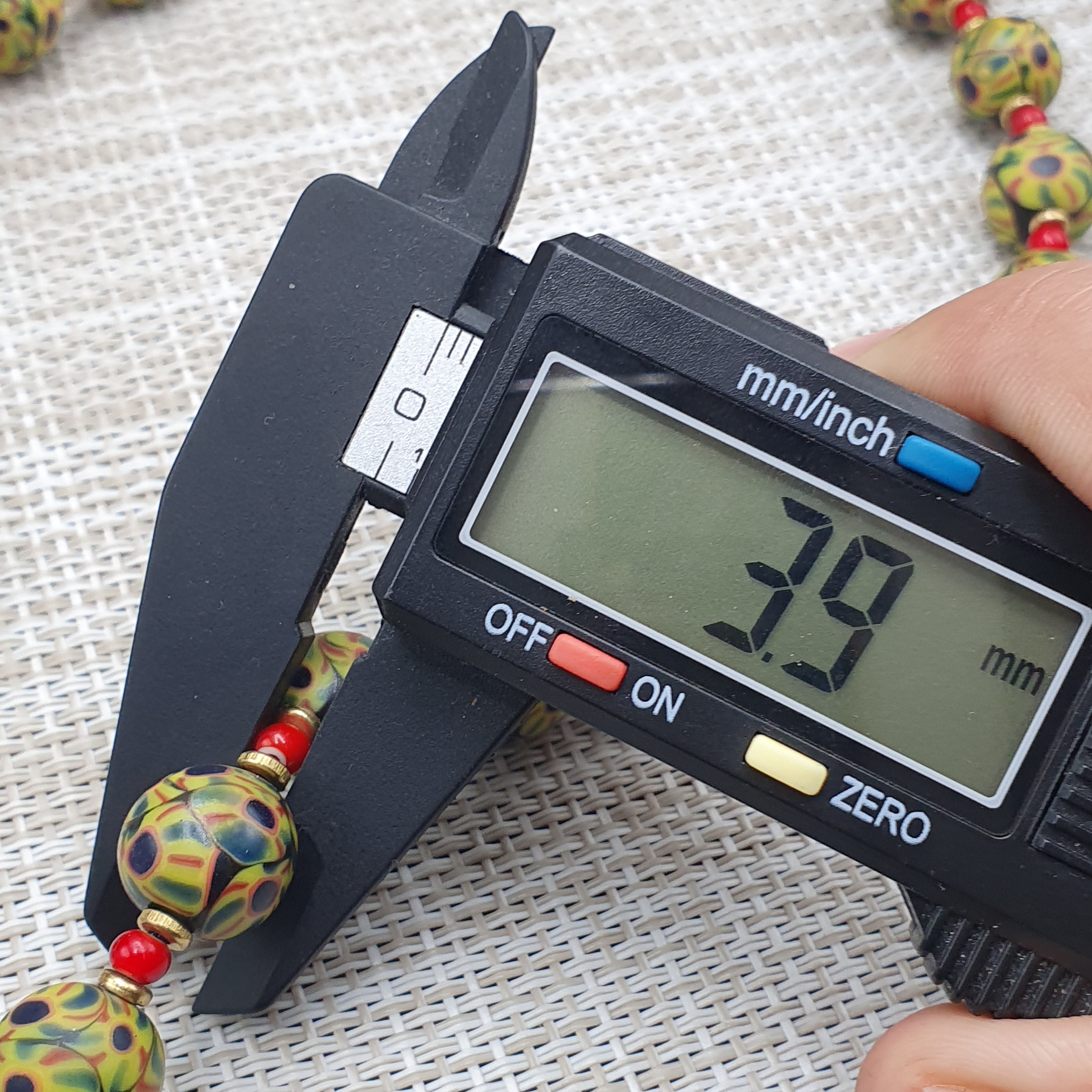 Vintage Venetian Style Glass Beaded Necklace: White Heart & Eye Beads