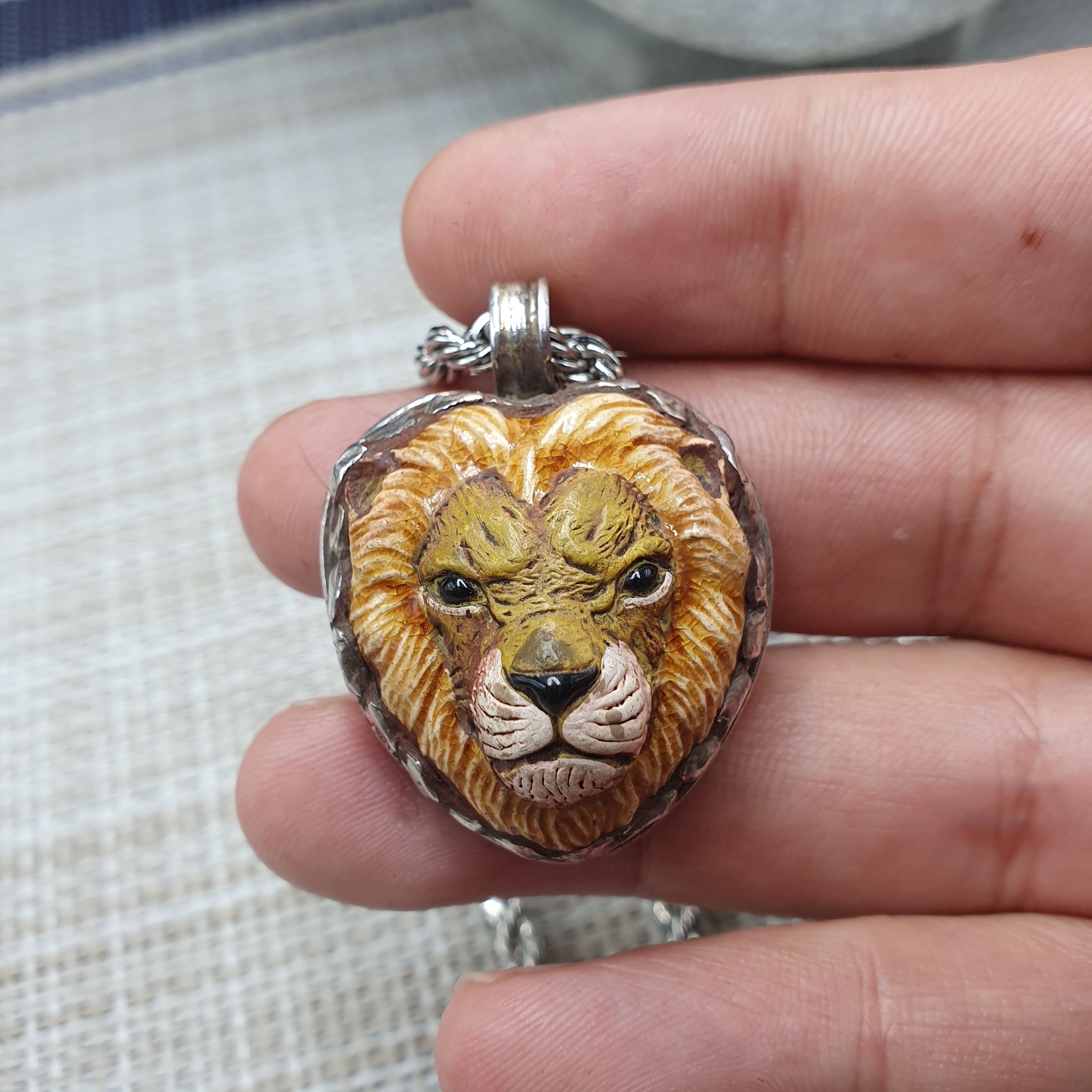 Vintage Ceramic Brass Lion Face with Stainless Steel Chain Pendant Necklace