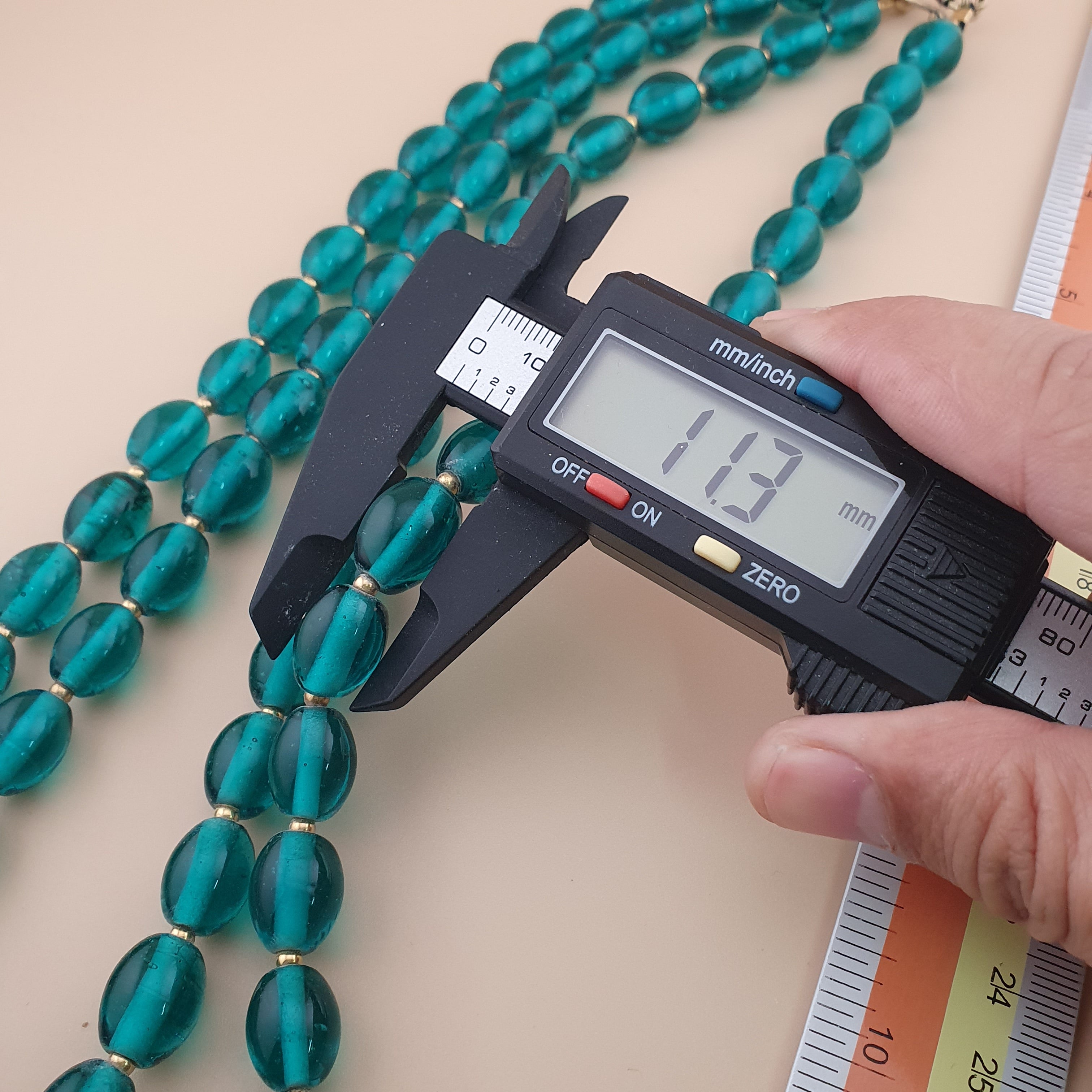 Vintage Light Green African Style Beautiful Beads Necklace