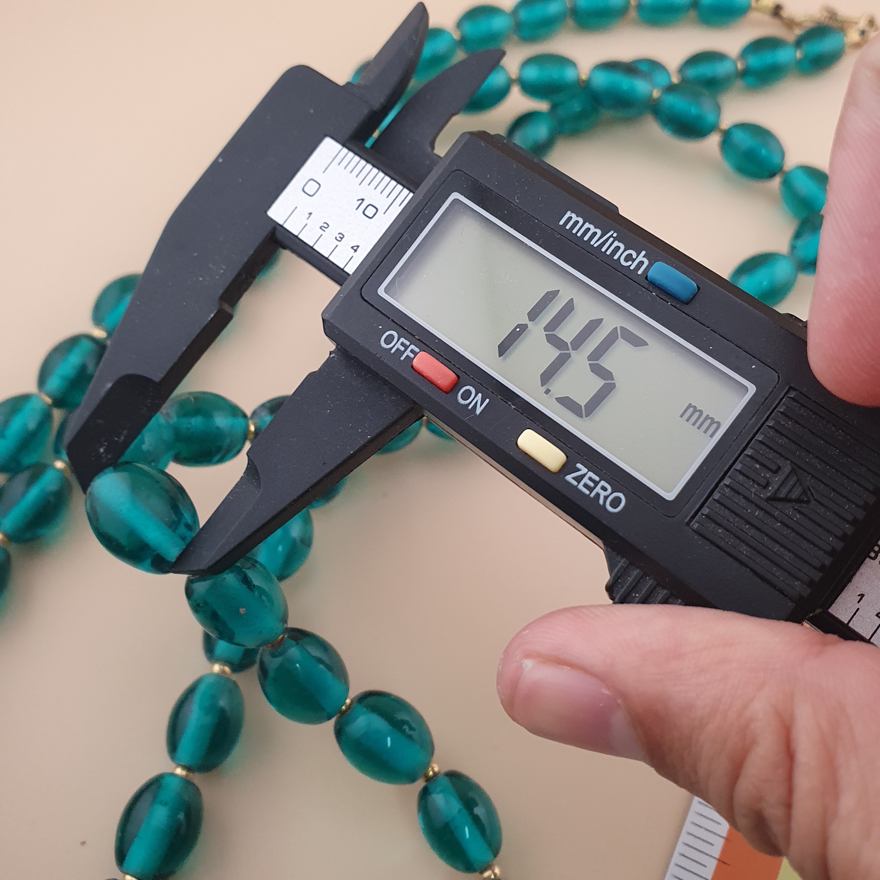 Vintage Light Green African Style Beautiful Beads Necklace
