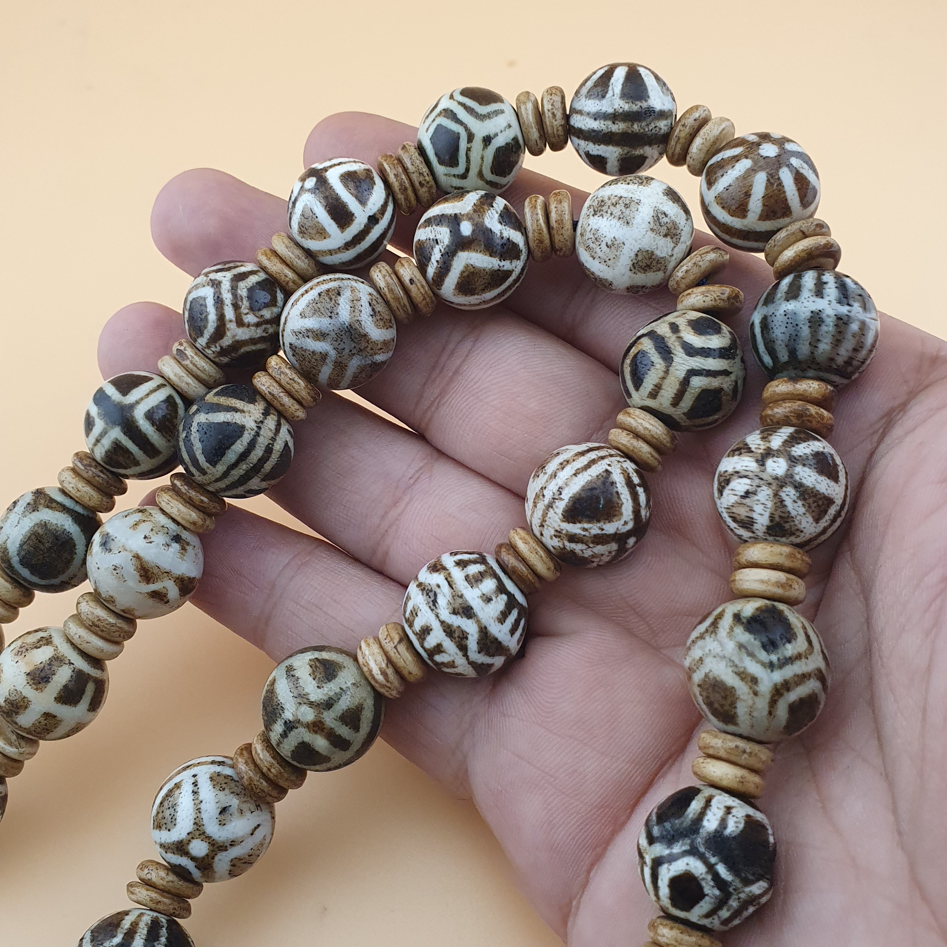 Burmese Antique Pumtek Pyu Beads Necklace Rare Tribal Etched Beads, Ancient Burma Collectible Jewelry