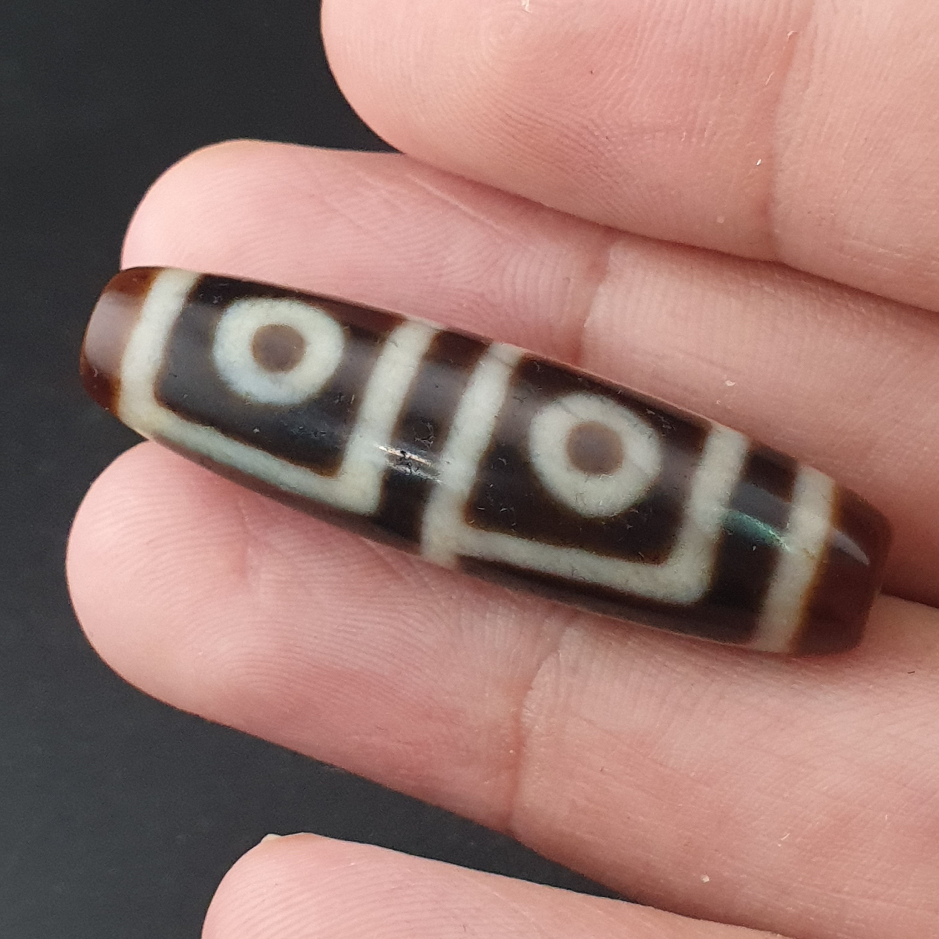 Antique 4 Eyes Himalayan Tibetan Agate Dzi Bead Amulet
