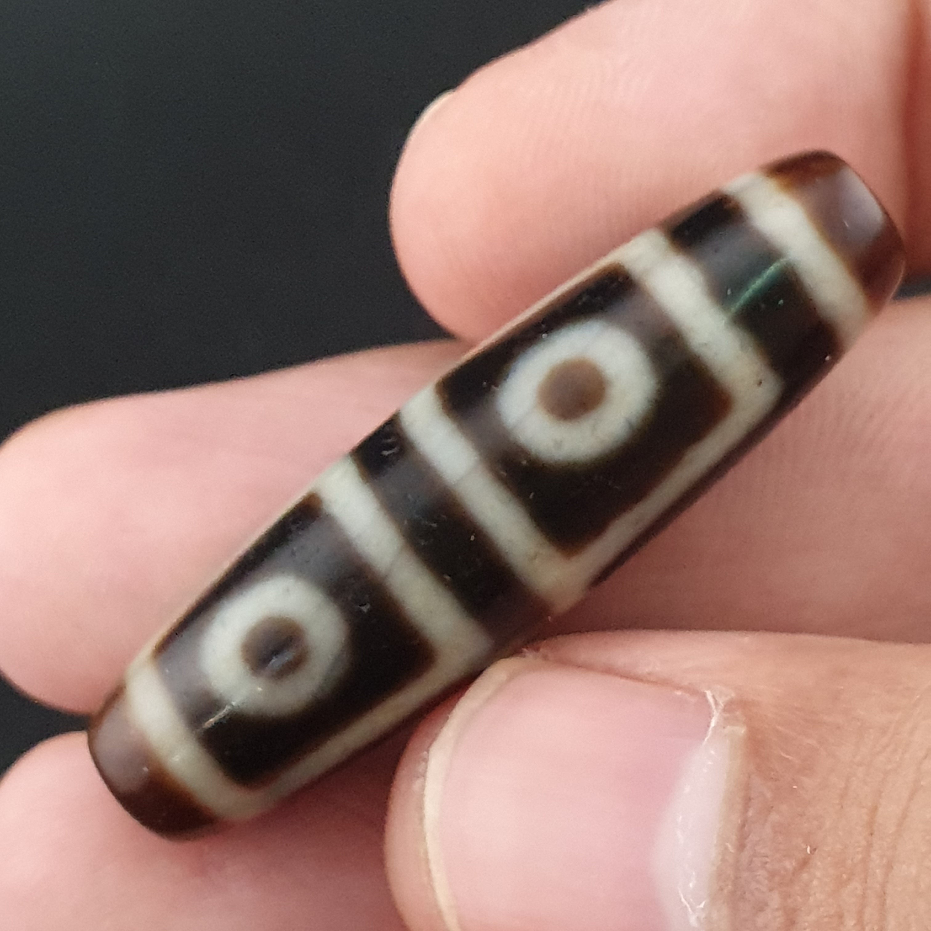 Antique 4 Eyes Himalayan Tibetan Agate Dzi Bead Amulet