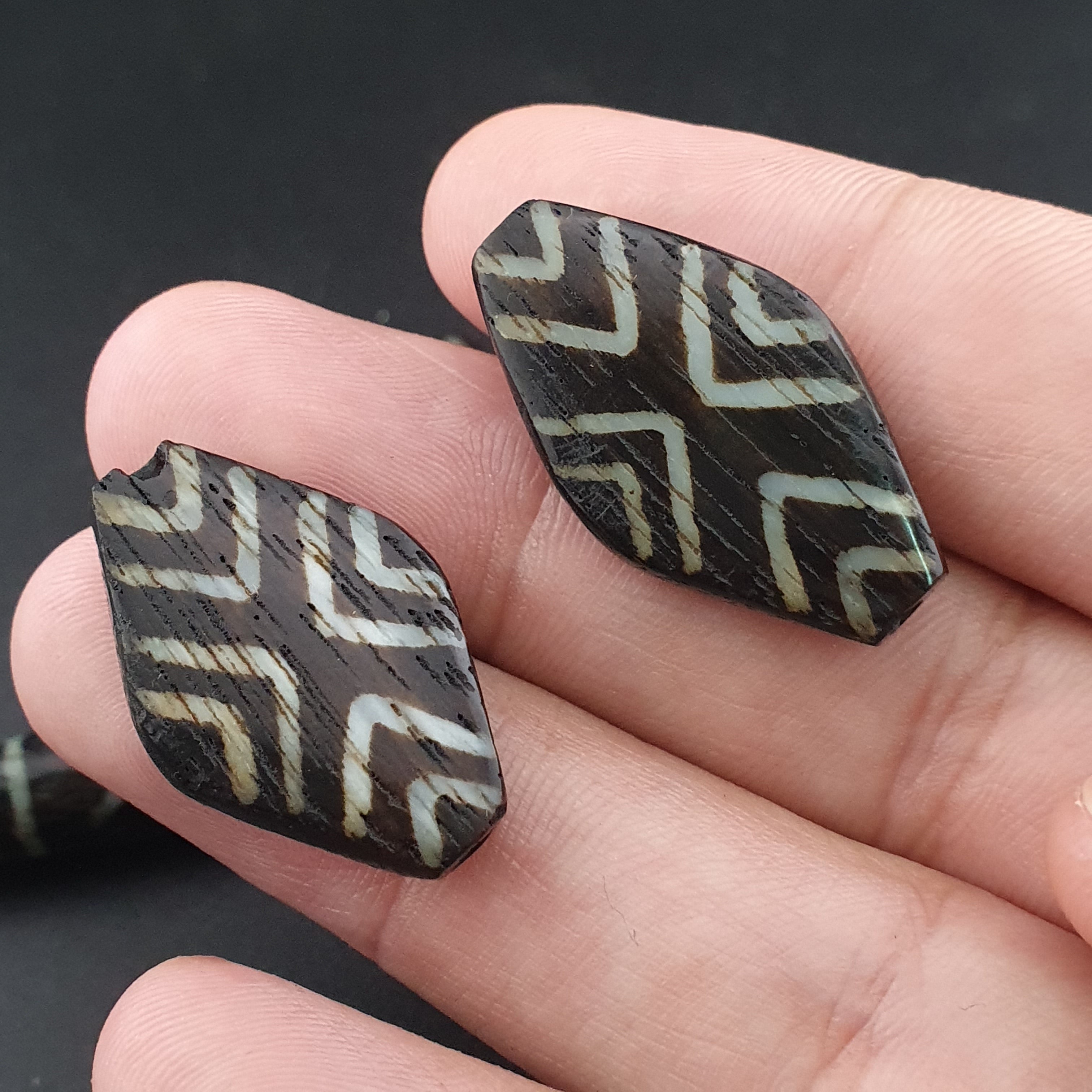 Antique Burmese Pumtek pyu Lot of 6 Beads