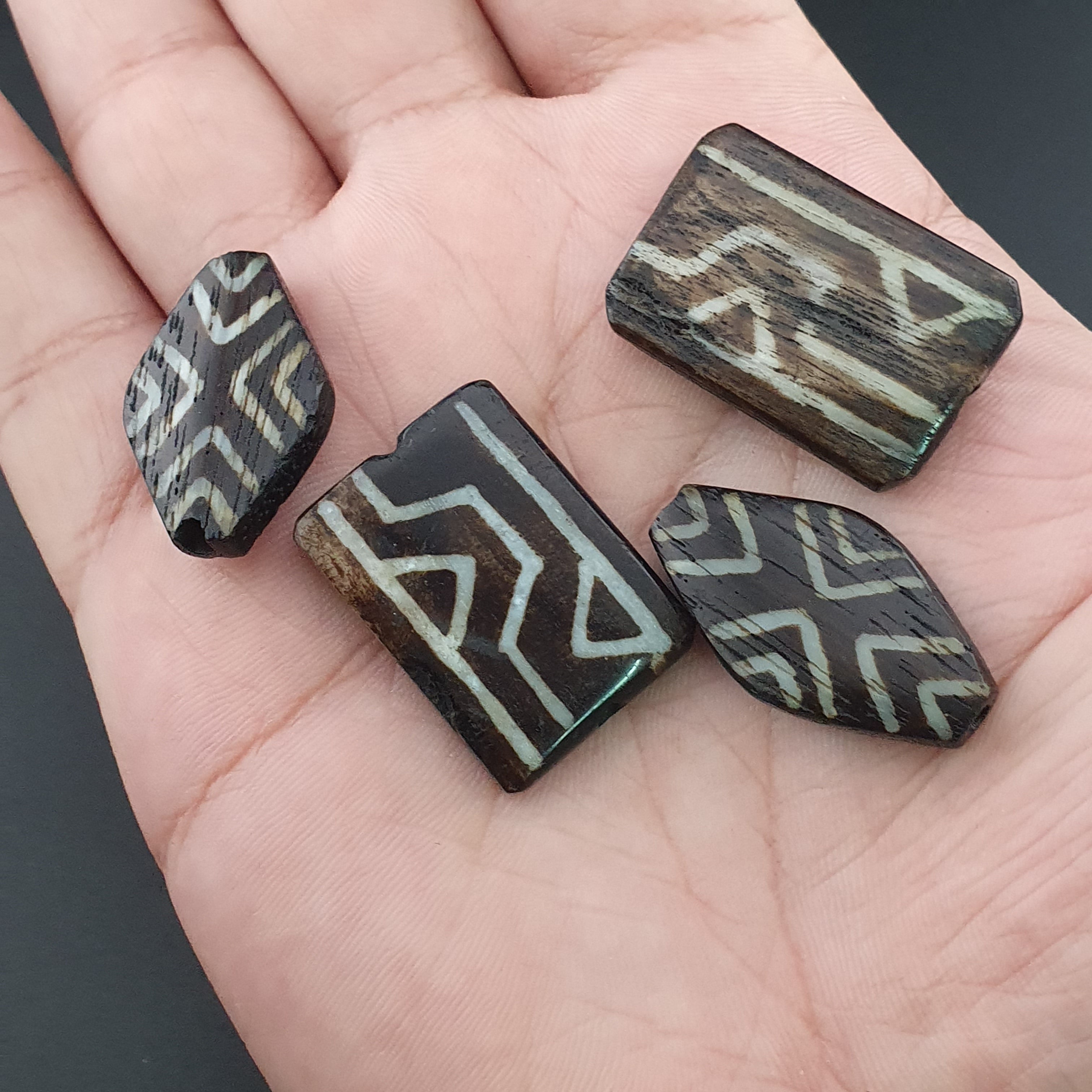 Antique Burmese Pumtek pyu Lot of 6 Beads