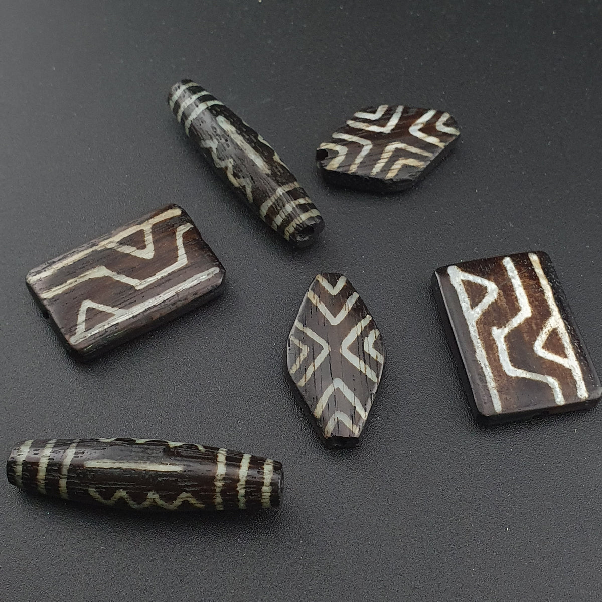 Antique Burmese Pumtek pyu Lot of 6 Beads