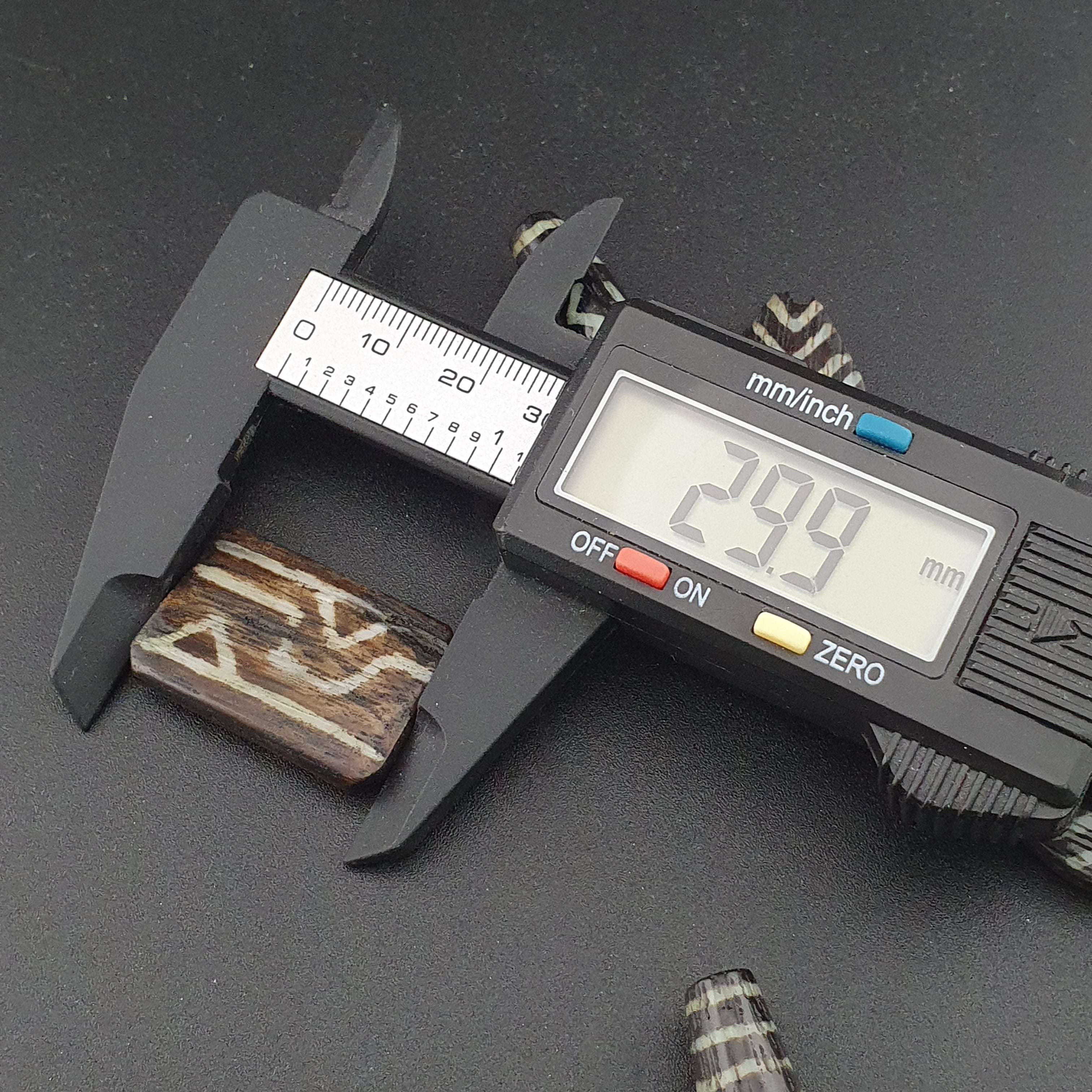 Antique Burmese Pumtek pyu Lot of 6 Beads