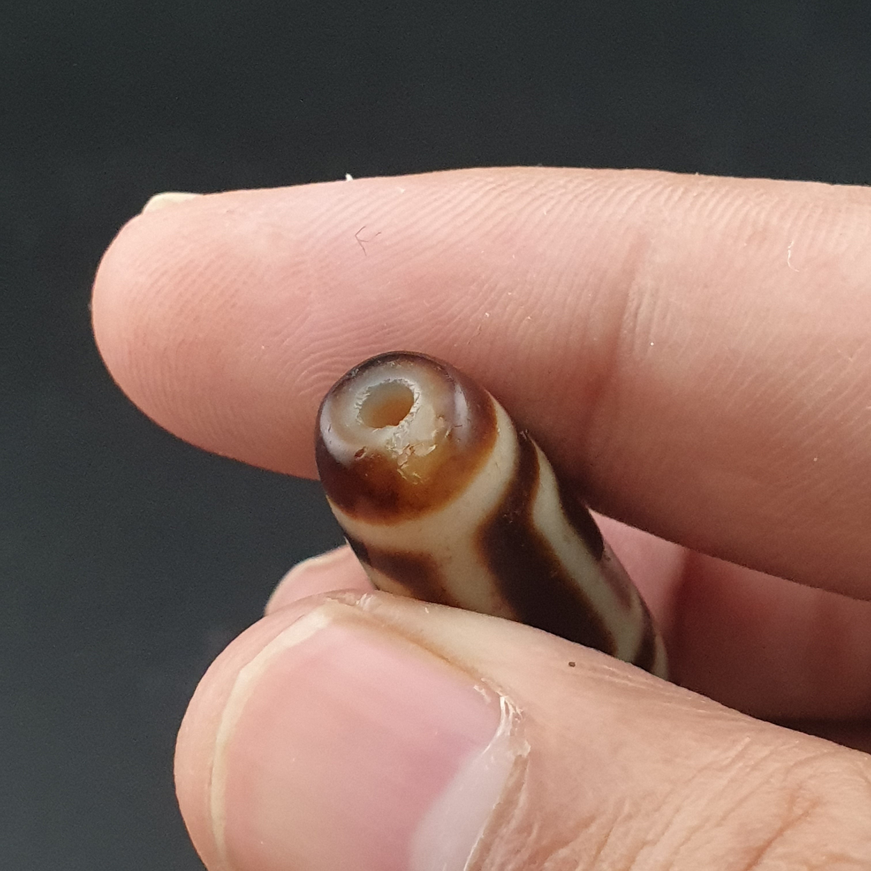 Antique Himalayan Tibetan 4 Eyes Agate Dzi Bead Amulet